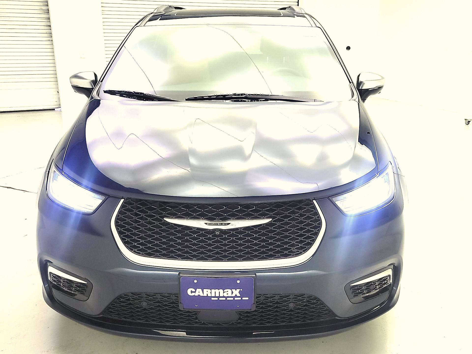 Thumbnail: 2023 Chrysler Pacifica - 2