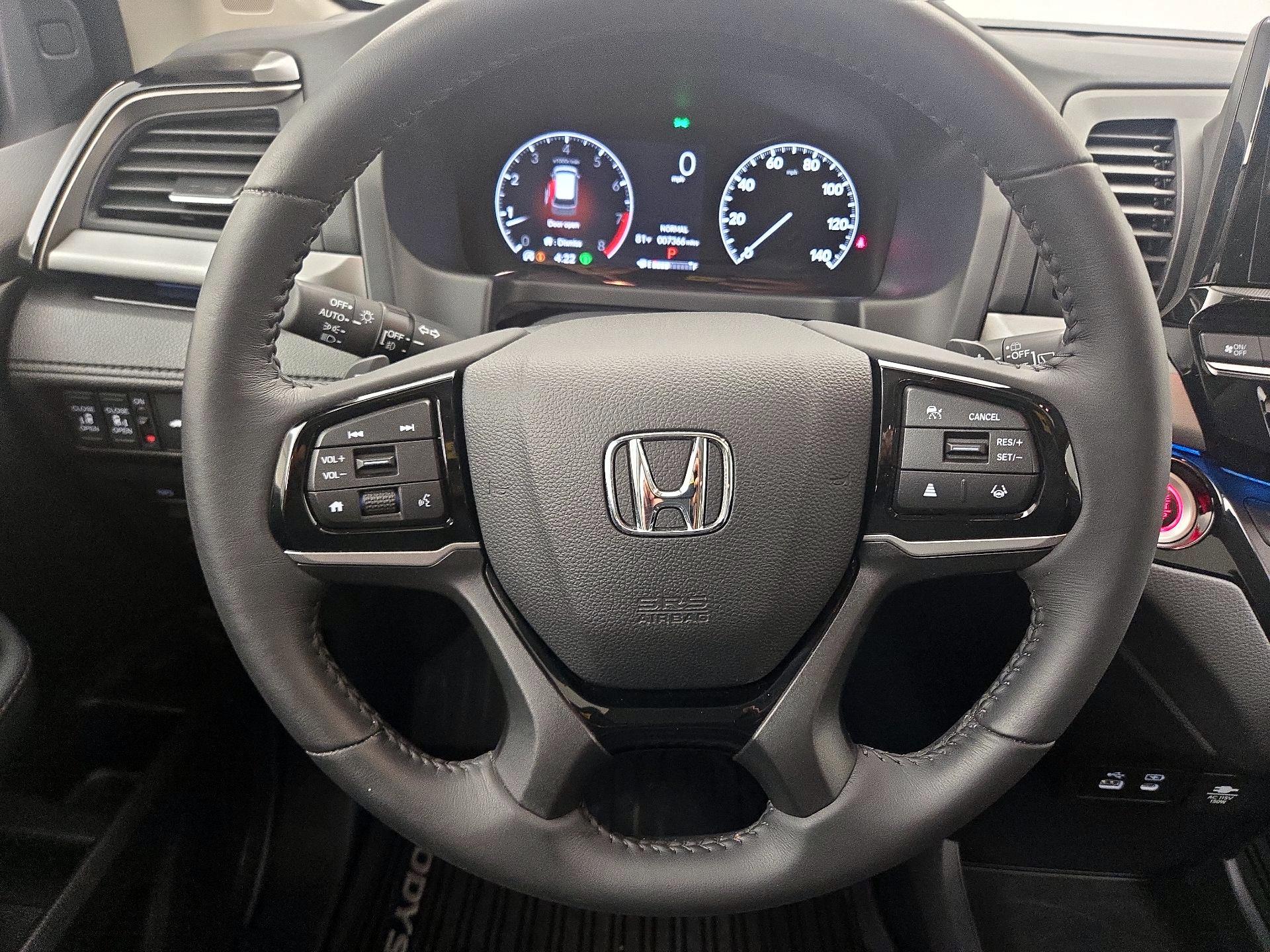 Thumbnail: 2025 Honda Odyssey - 10