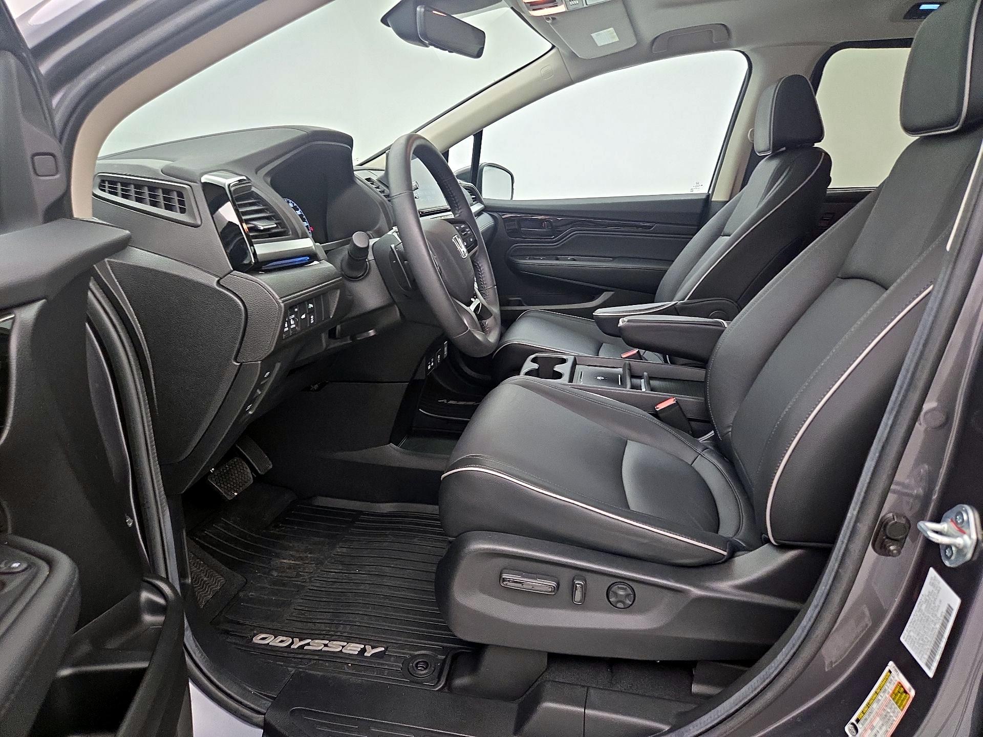 Thumbnail: 2025 Honda Odyssey - 11