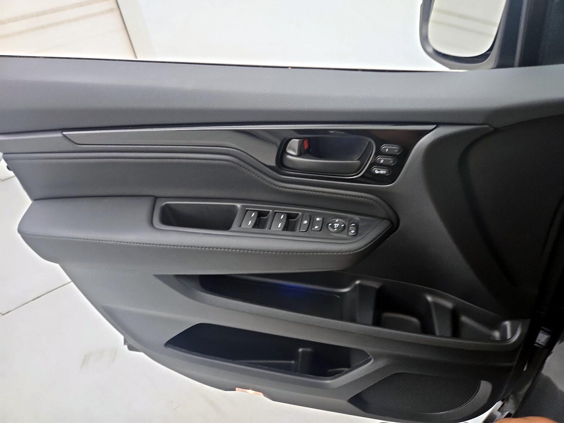 Thumbnail: 2025 Honda Odyssey - 12