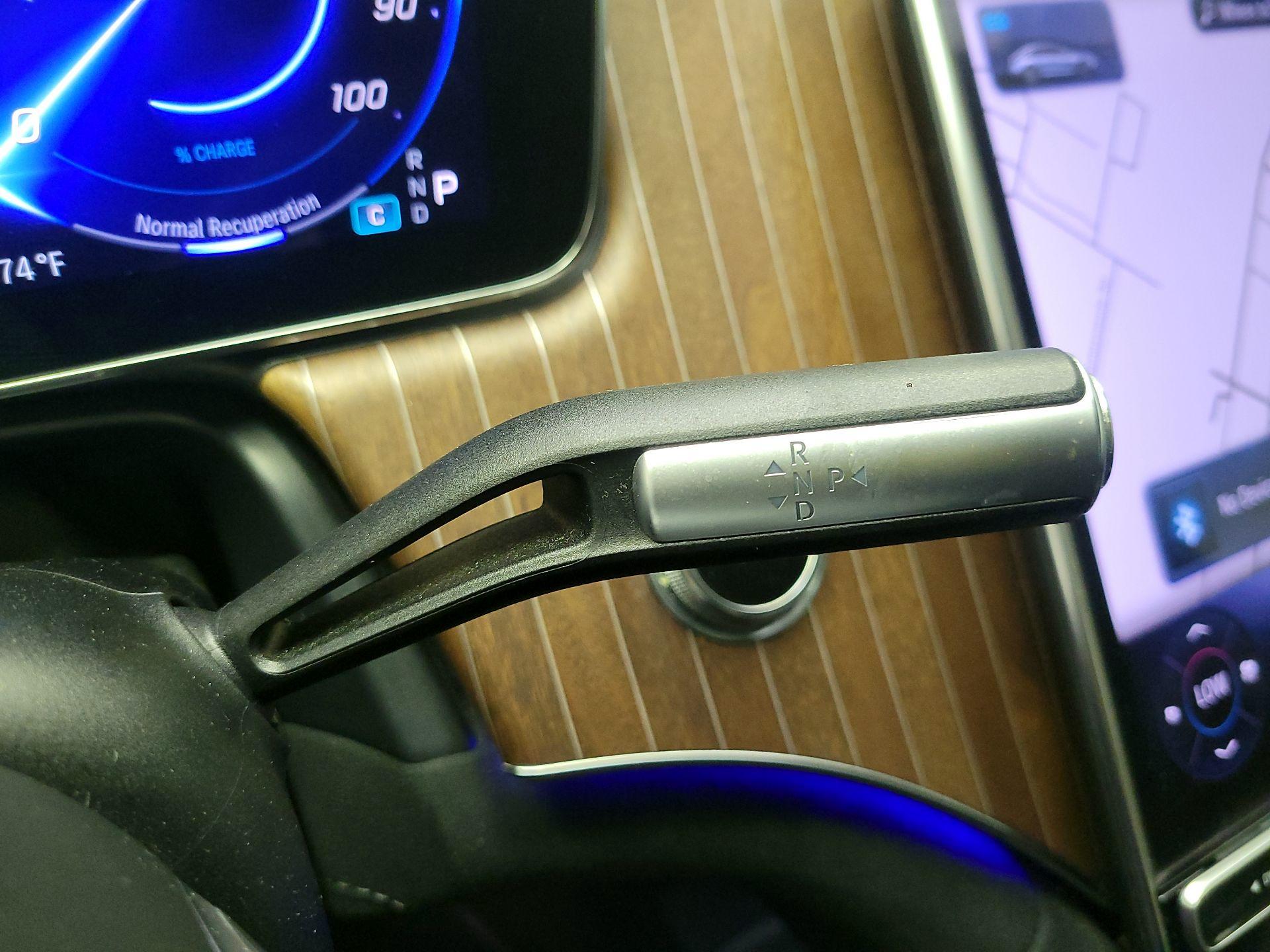 Thumbnail: 2022 Mercedes-Benz EQS - 16