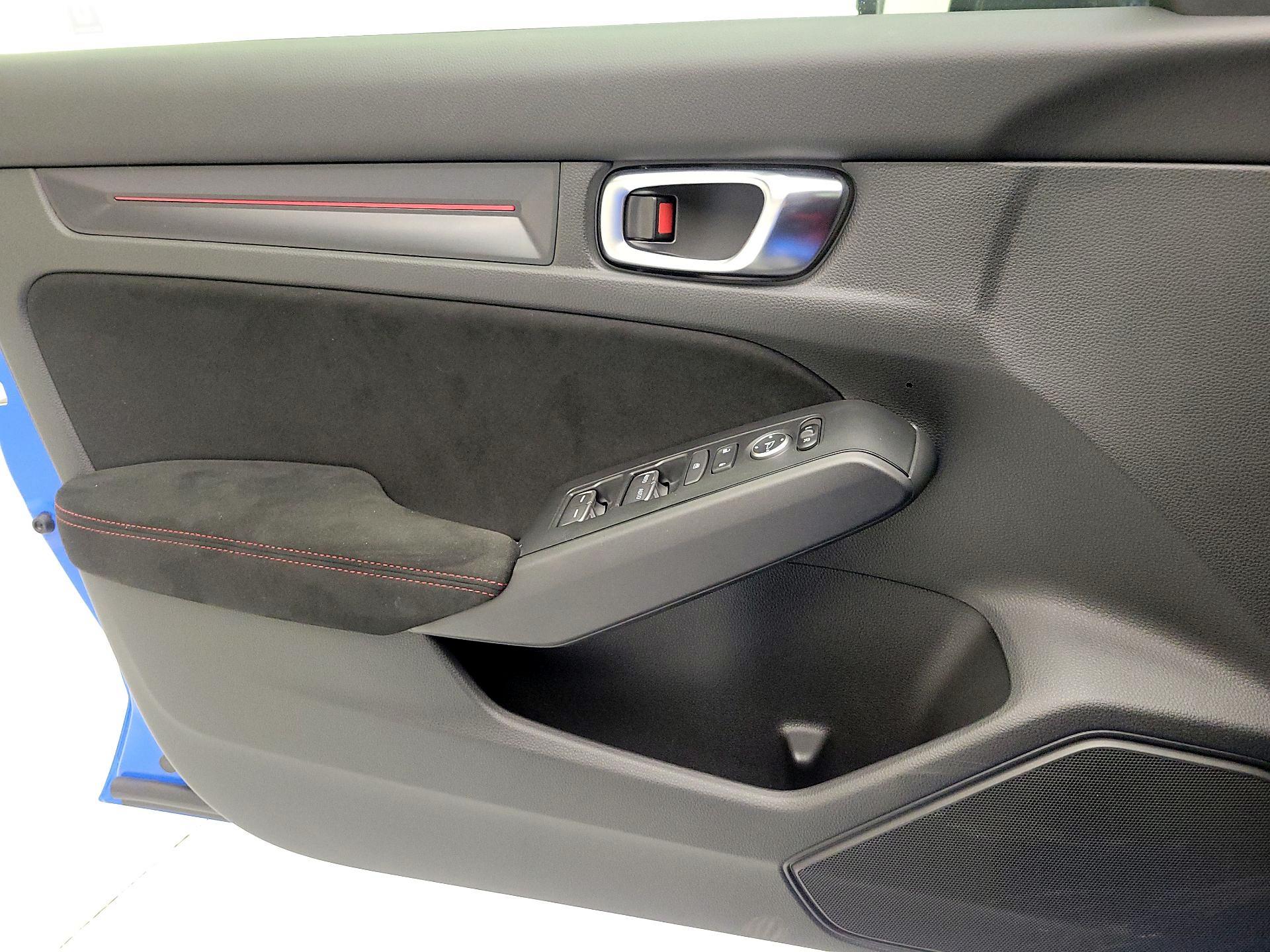 Thumbnail: 2025 Honda Civic - 10