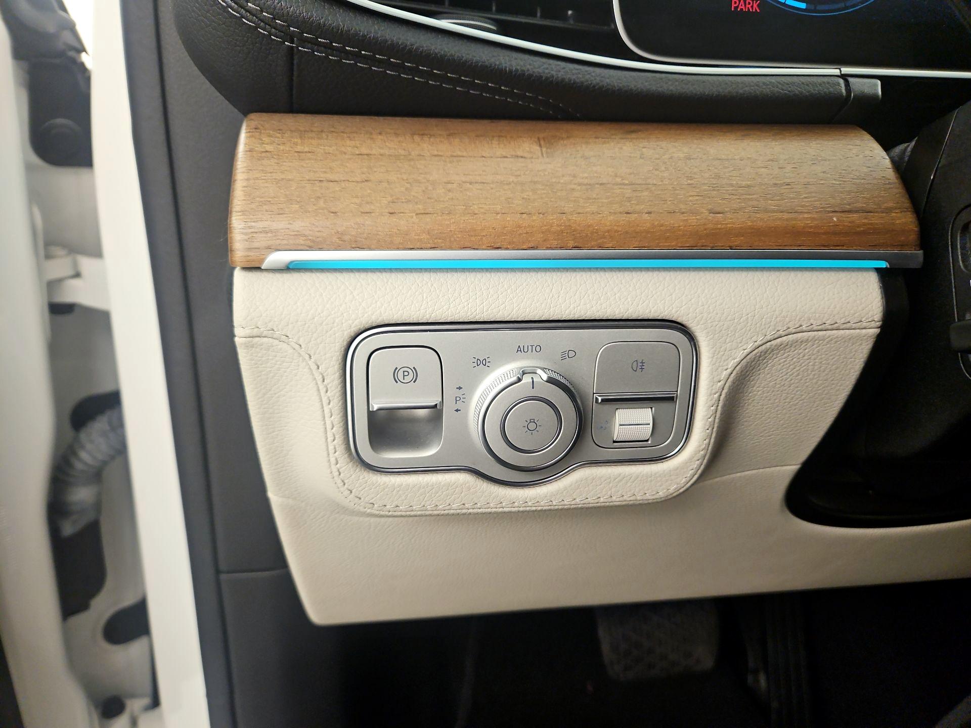 Thumbnail: 2023 Mercedes-Benz GLE - 13