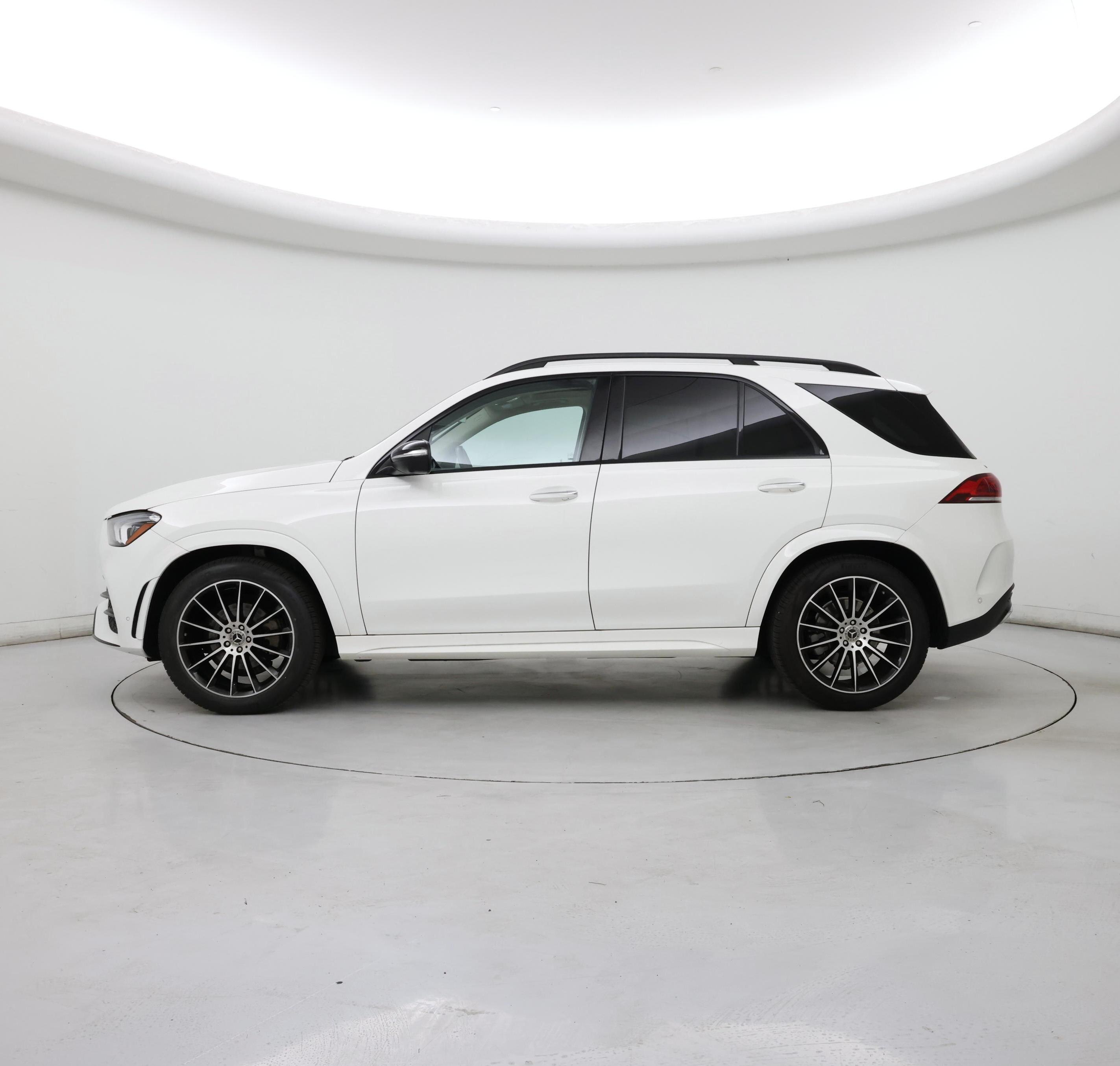 Thumbnail: 2023 Mercedes-Benz GLE - 3