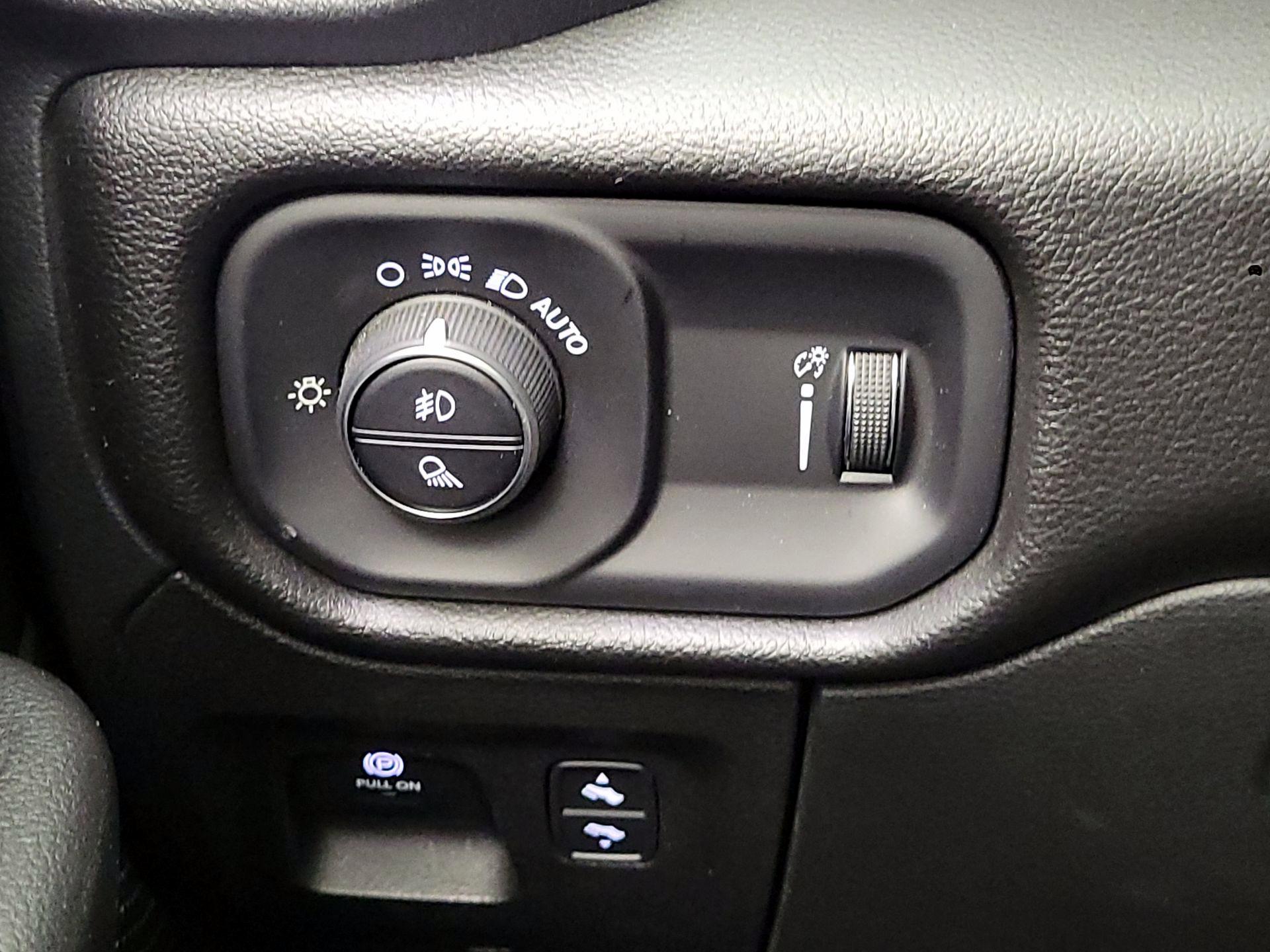 Thumbnail: 2023 RAM 1500 - 13