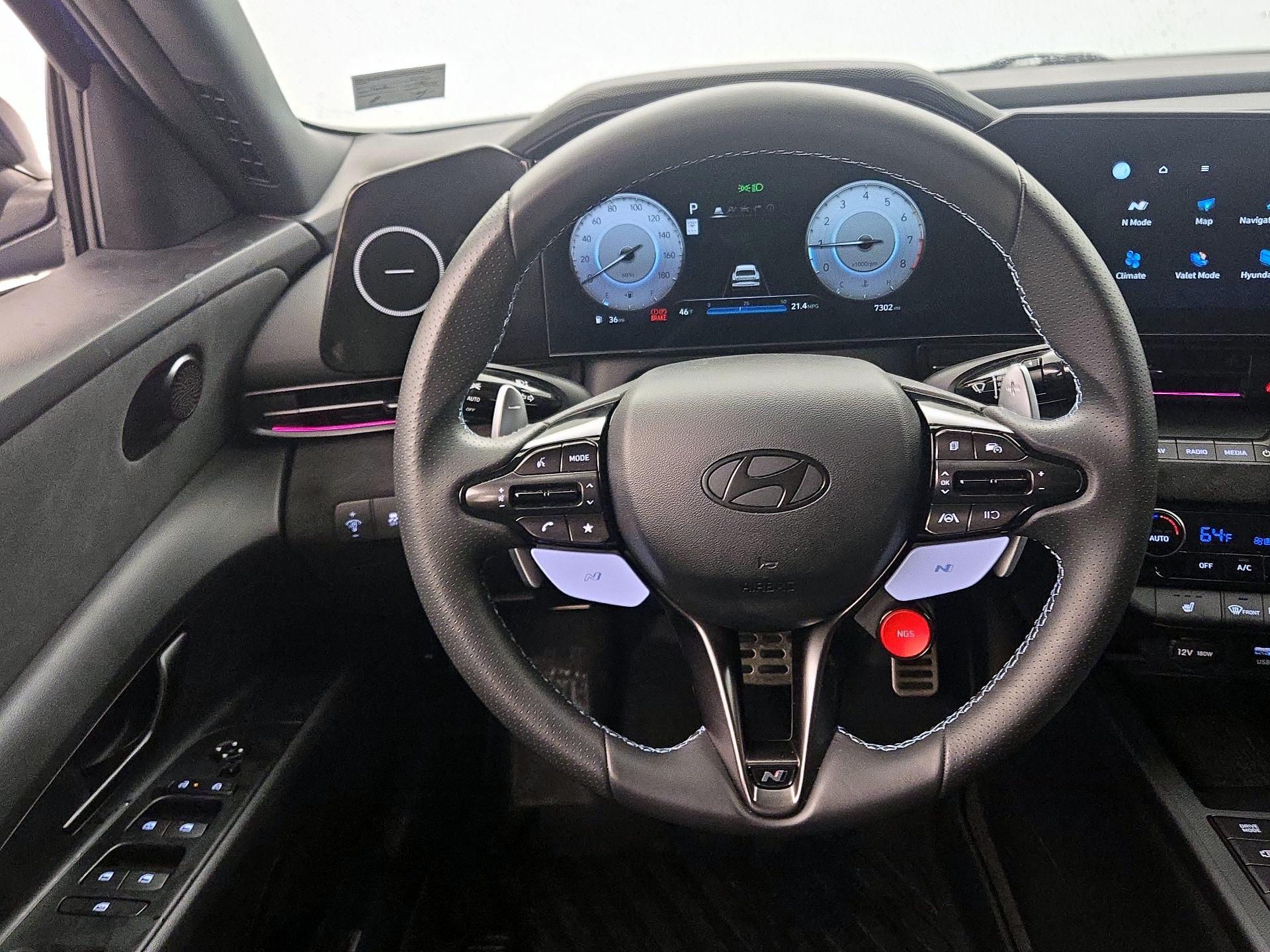 Thumbnail: 2025 Hyundai Elantra - 10