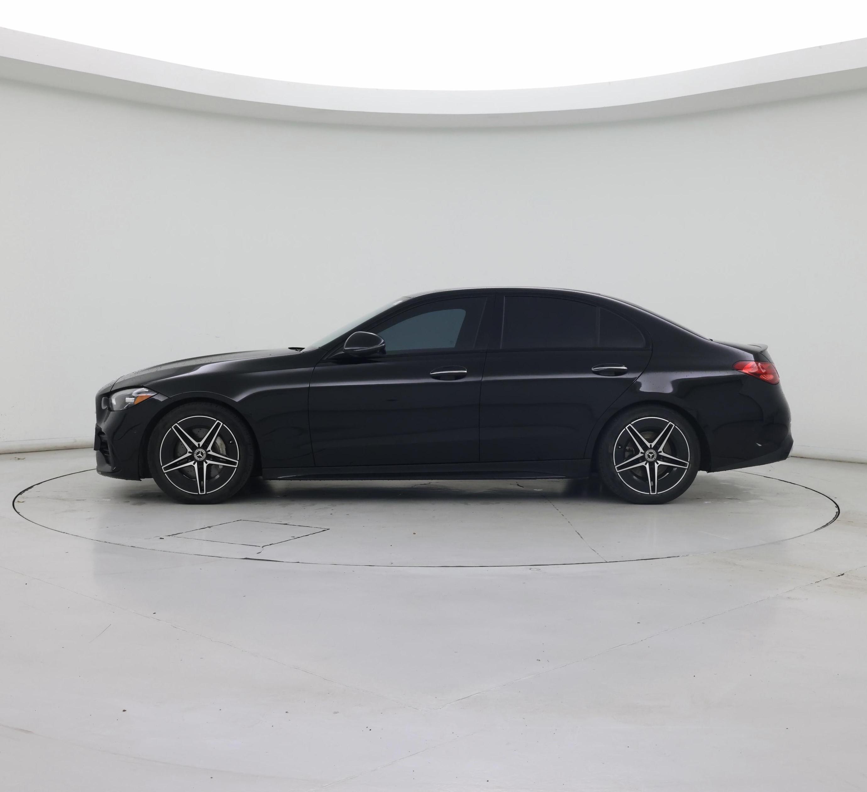 Thumbnail: 2022 Mercedes-Benz C-Class - 3