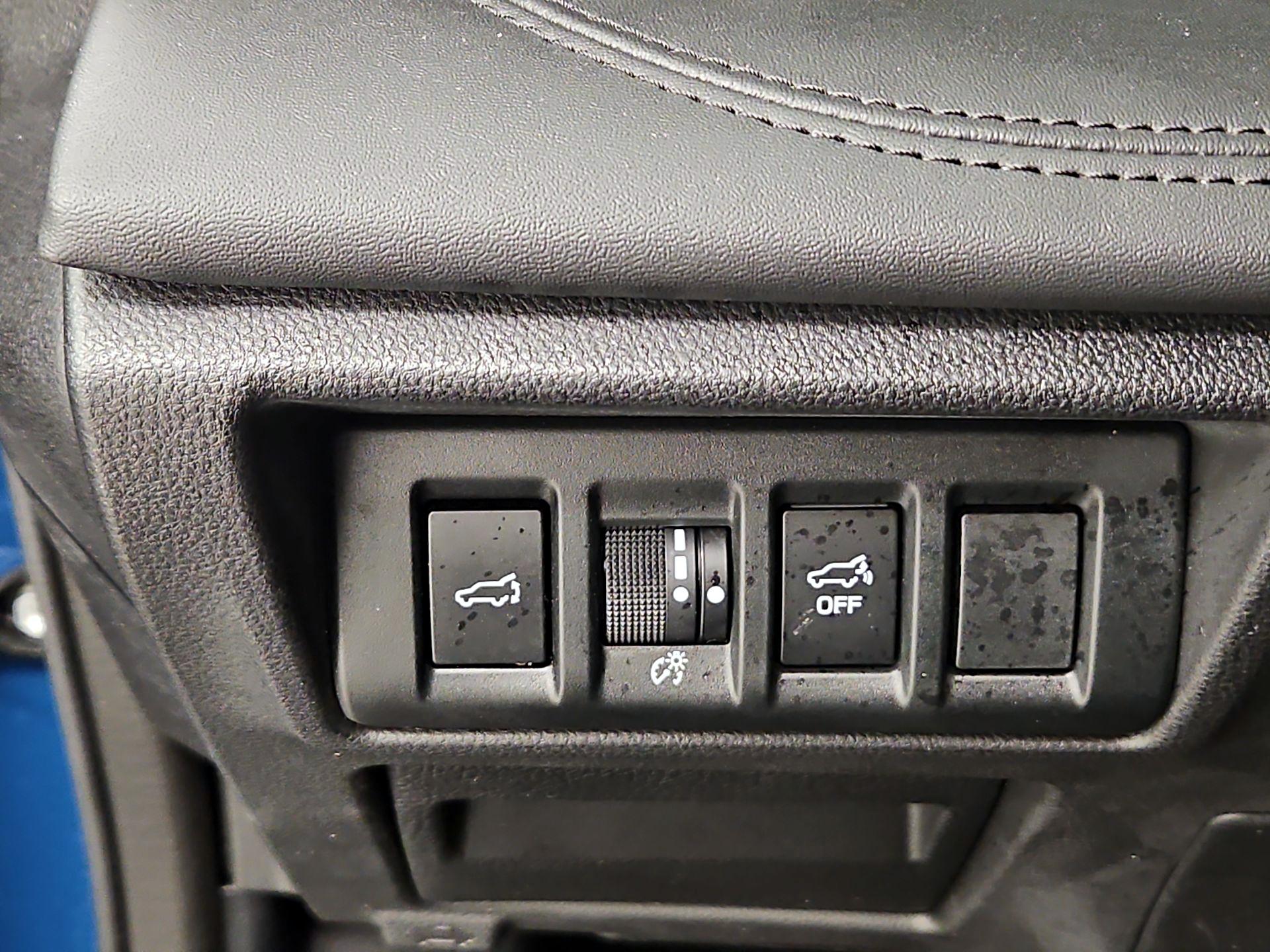 Thumbnail: 2022 Subaru Outback - 11