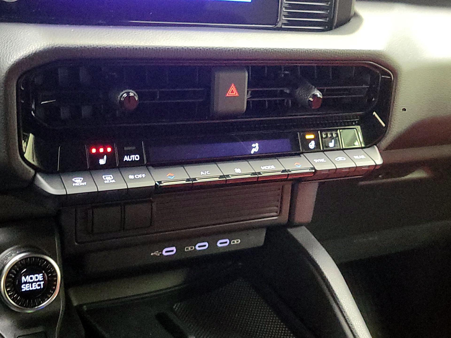 Thumbnail: 2025 Toyota Land Cruiser - 14