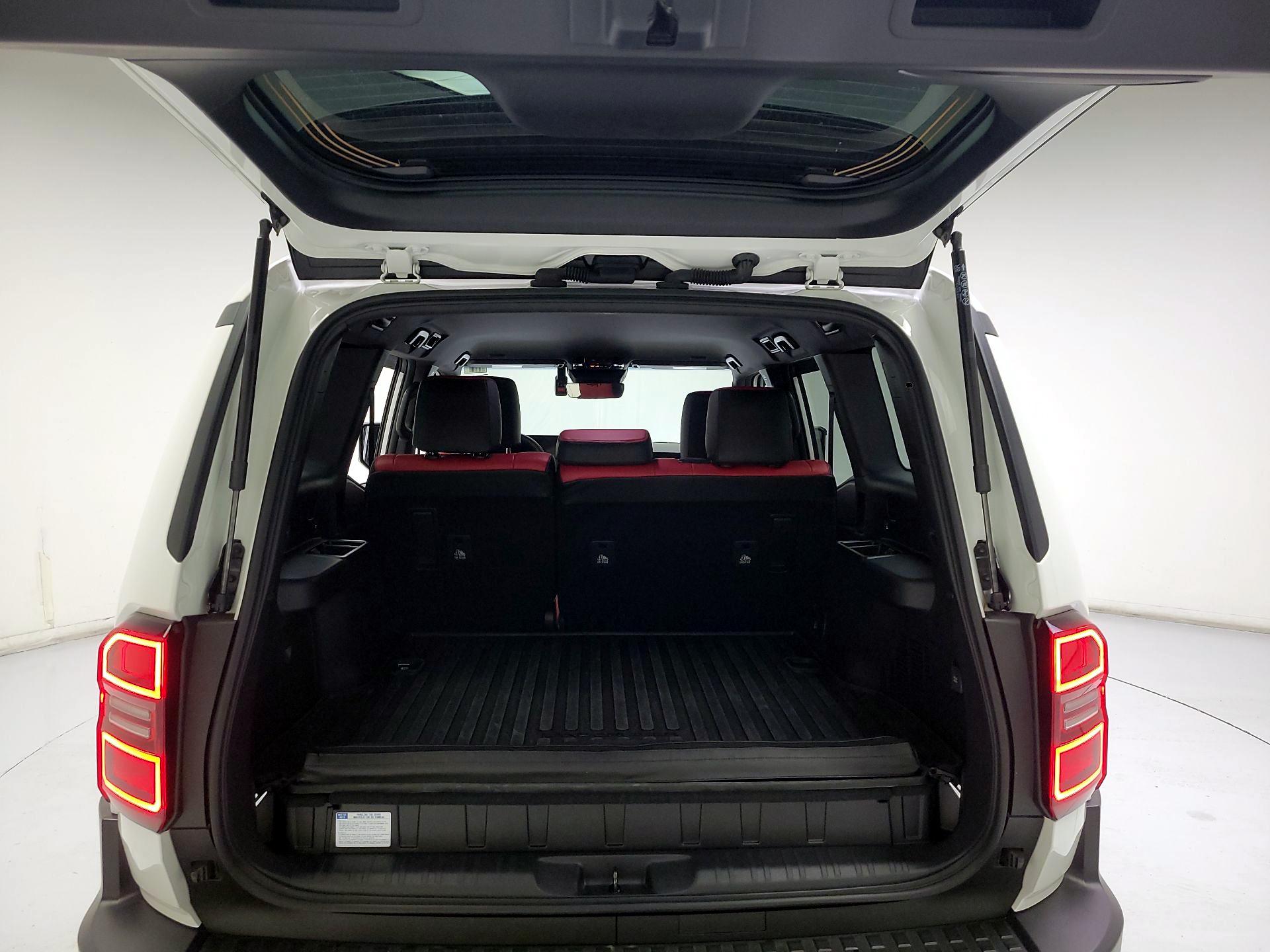 Thumbnail: 2025 Toyota Land Cruiser - 18