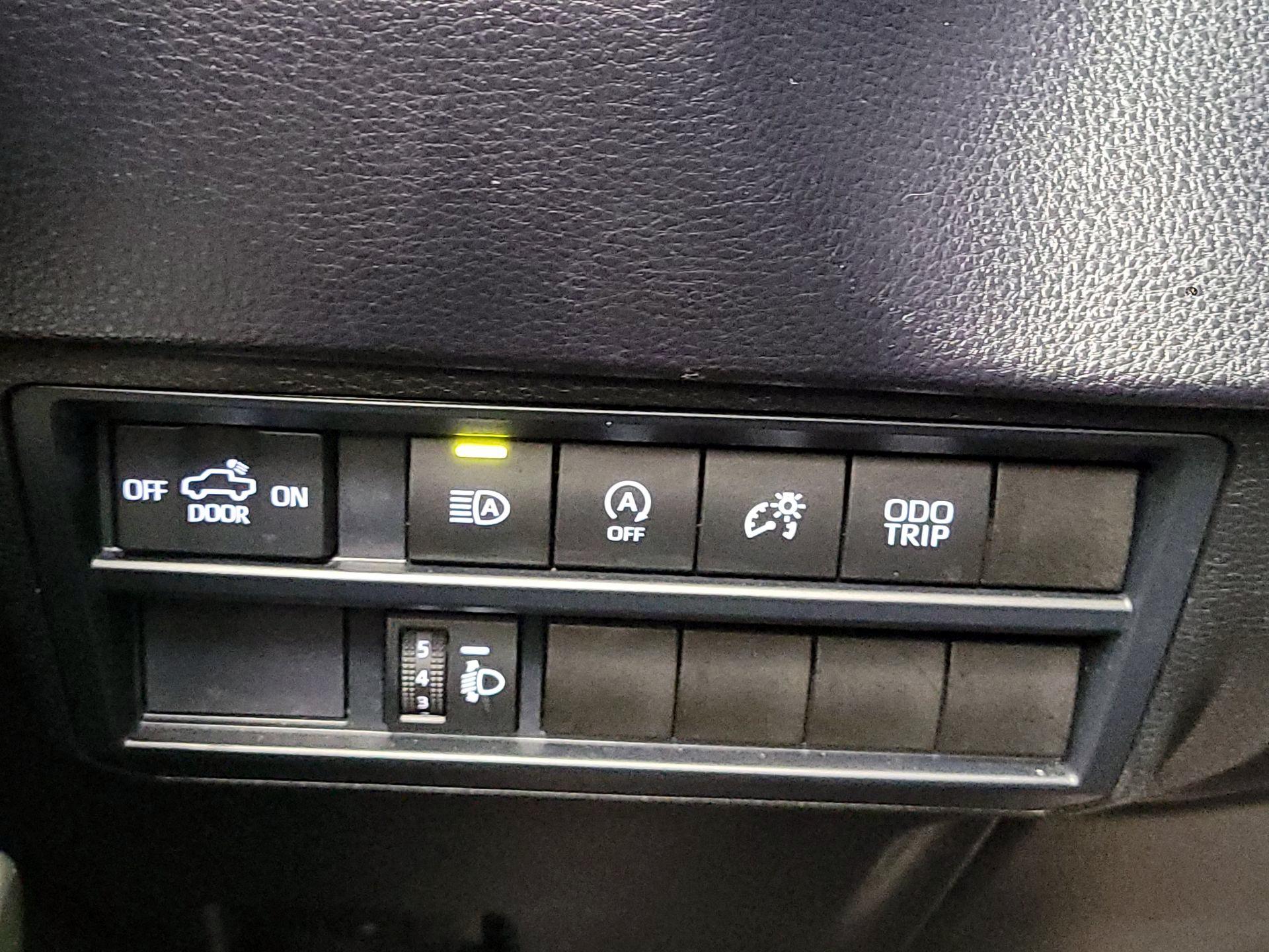 Thumbnail: 2025 Toyota Tundra - 13