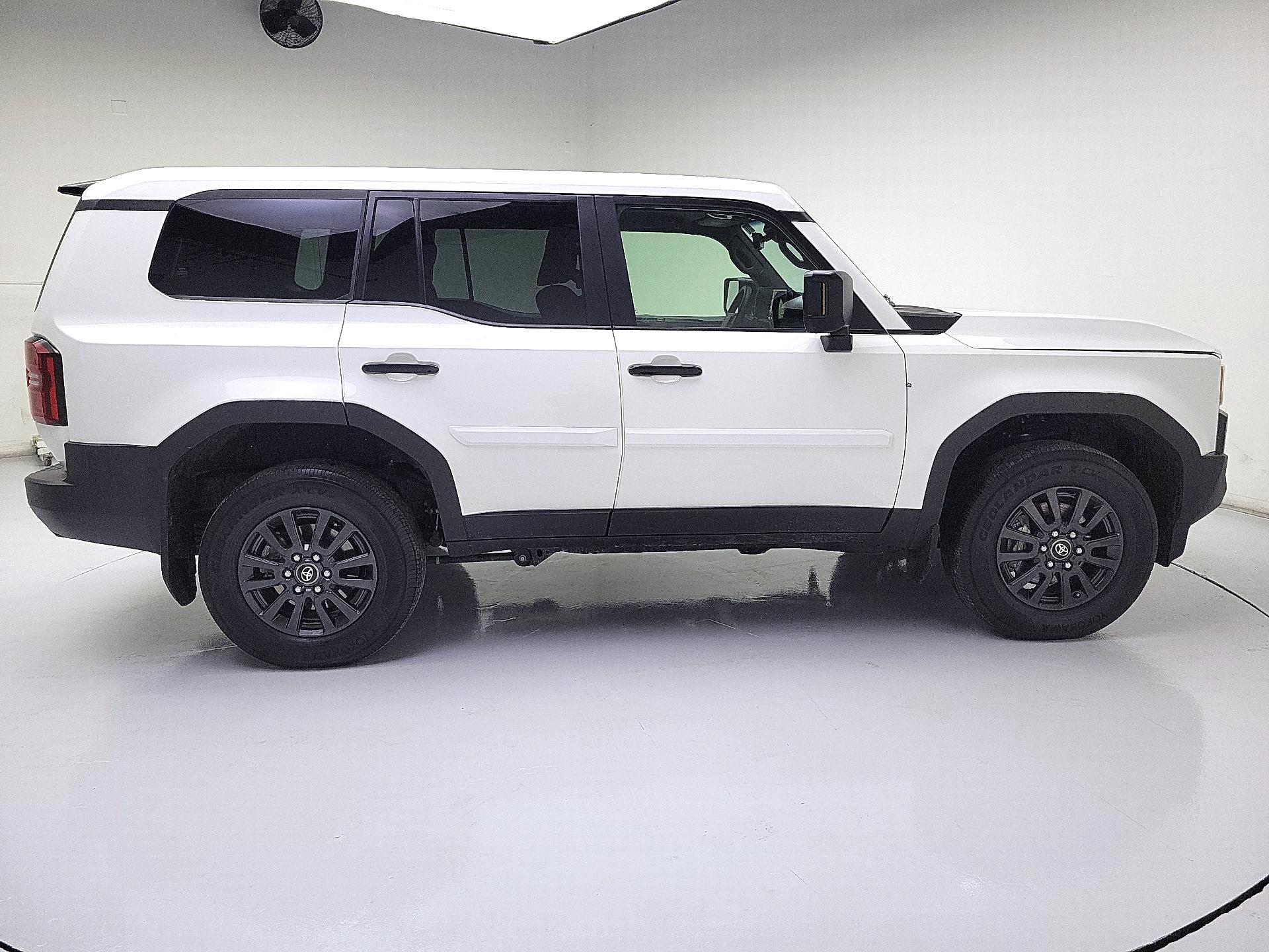 Thumbnail: 2025 Toyota Land Cruiser - 4