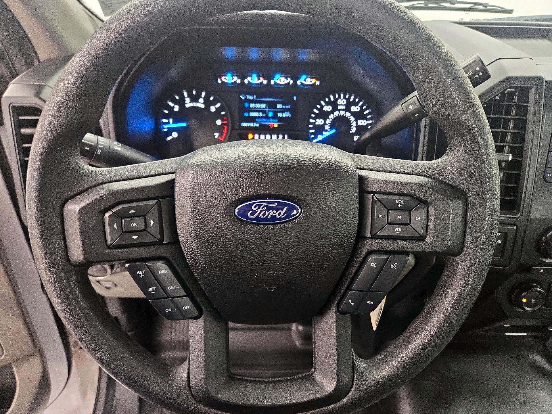 Thumbnail: 2016 Ford F-150 - 10