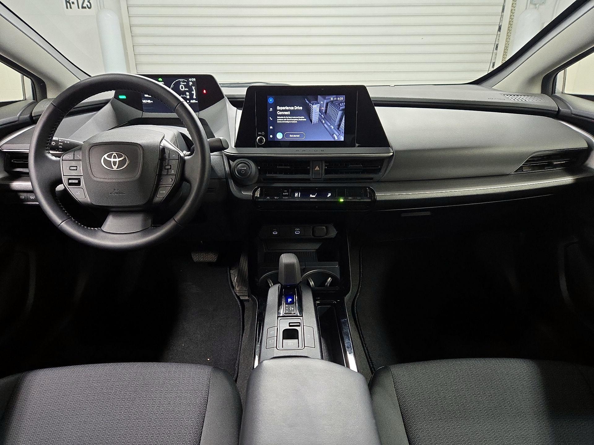 Thumbnail: 2025 Toyota Prius - 9