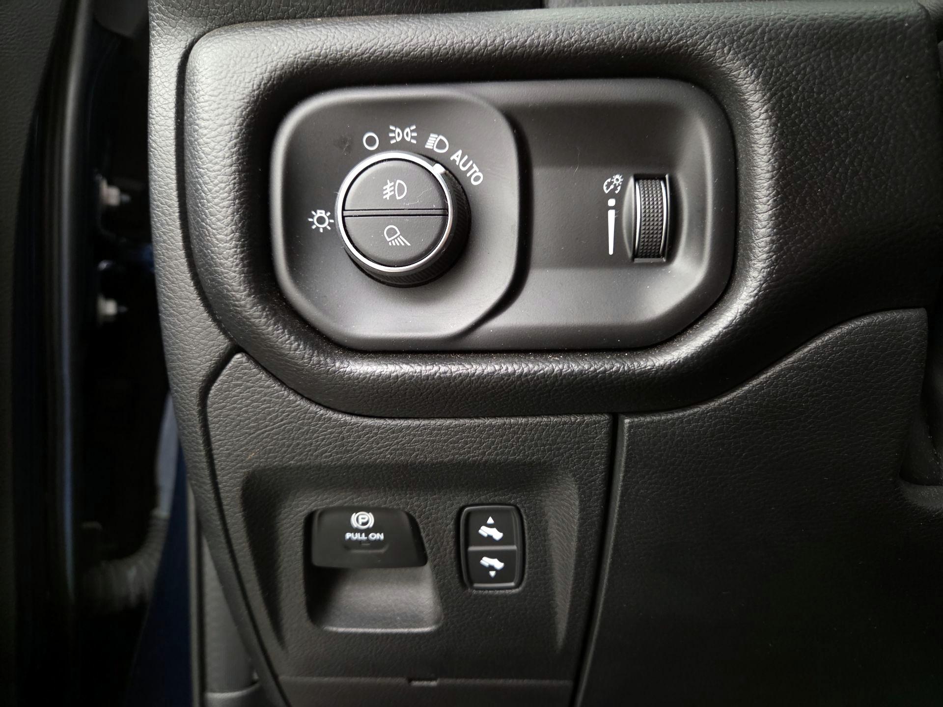 Thumbnail: 2022 RAM 1500 - 13