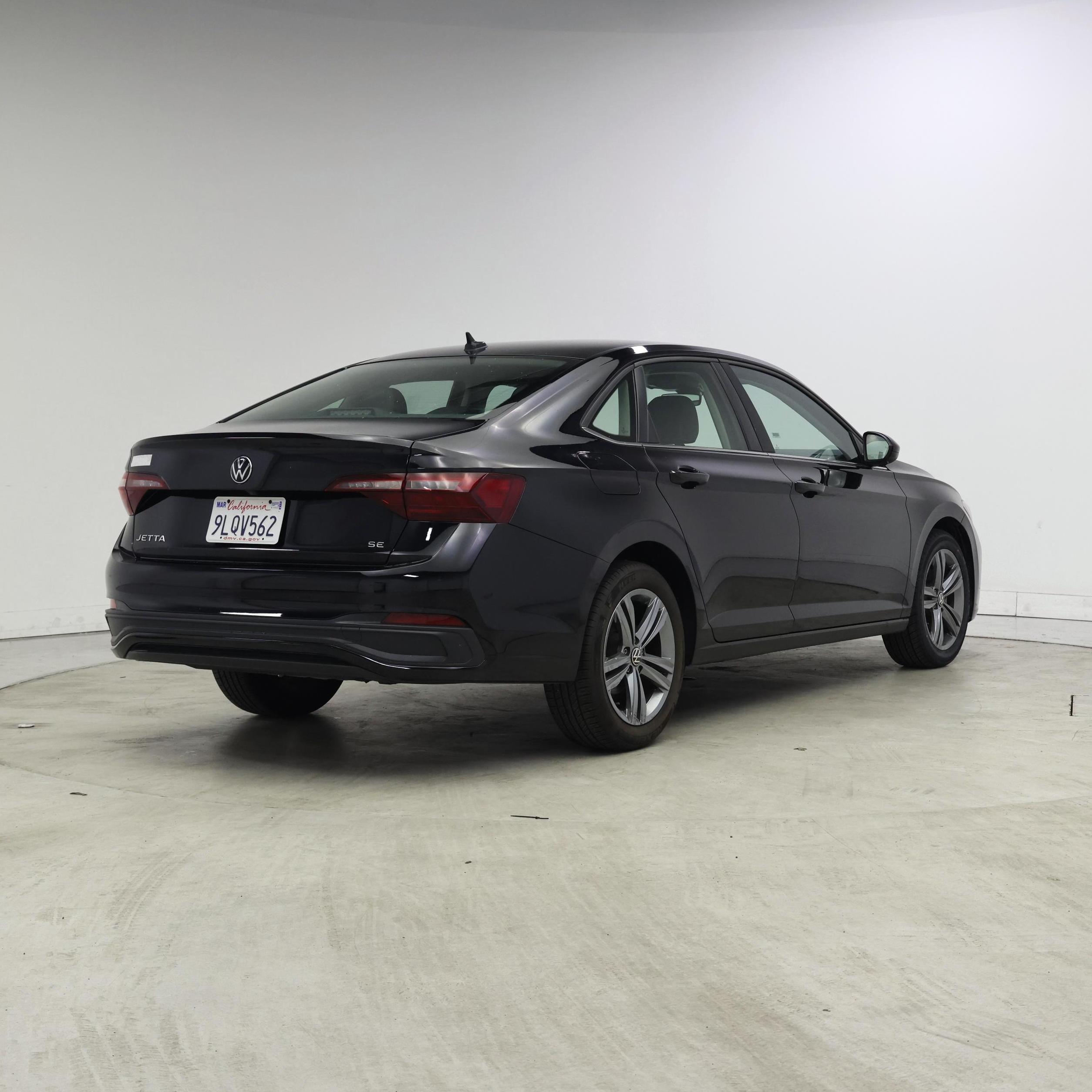 Thumbnail: 2024 Volkswagen Jetta - 8