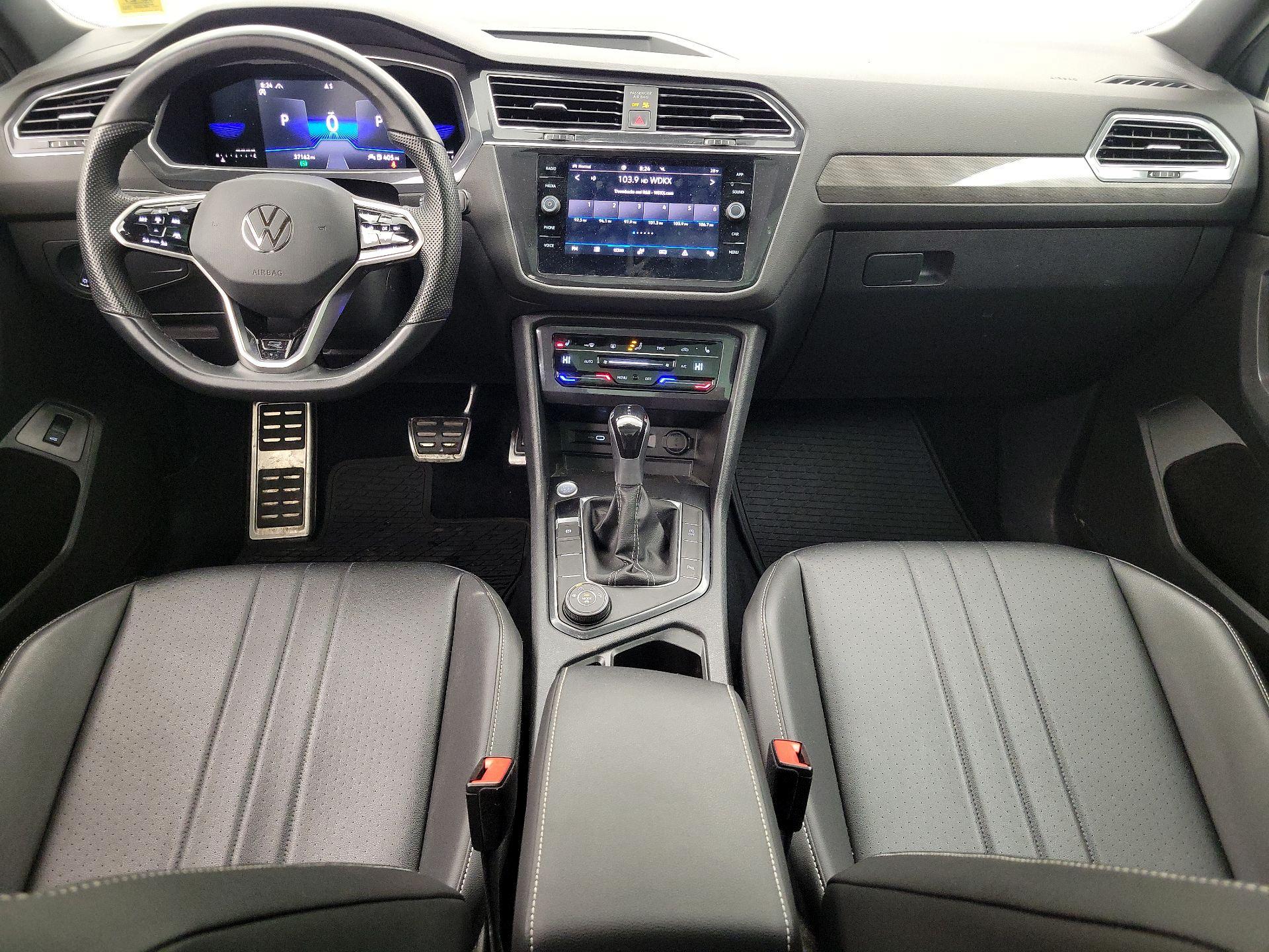 Thumbnail: 2022 Volkswagen Tiguan - 9