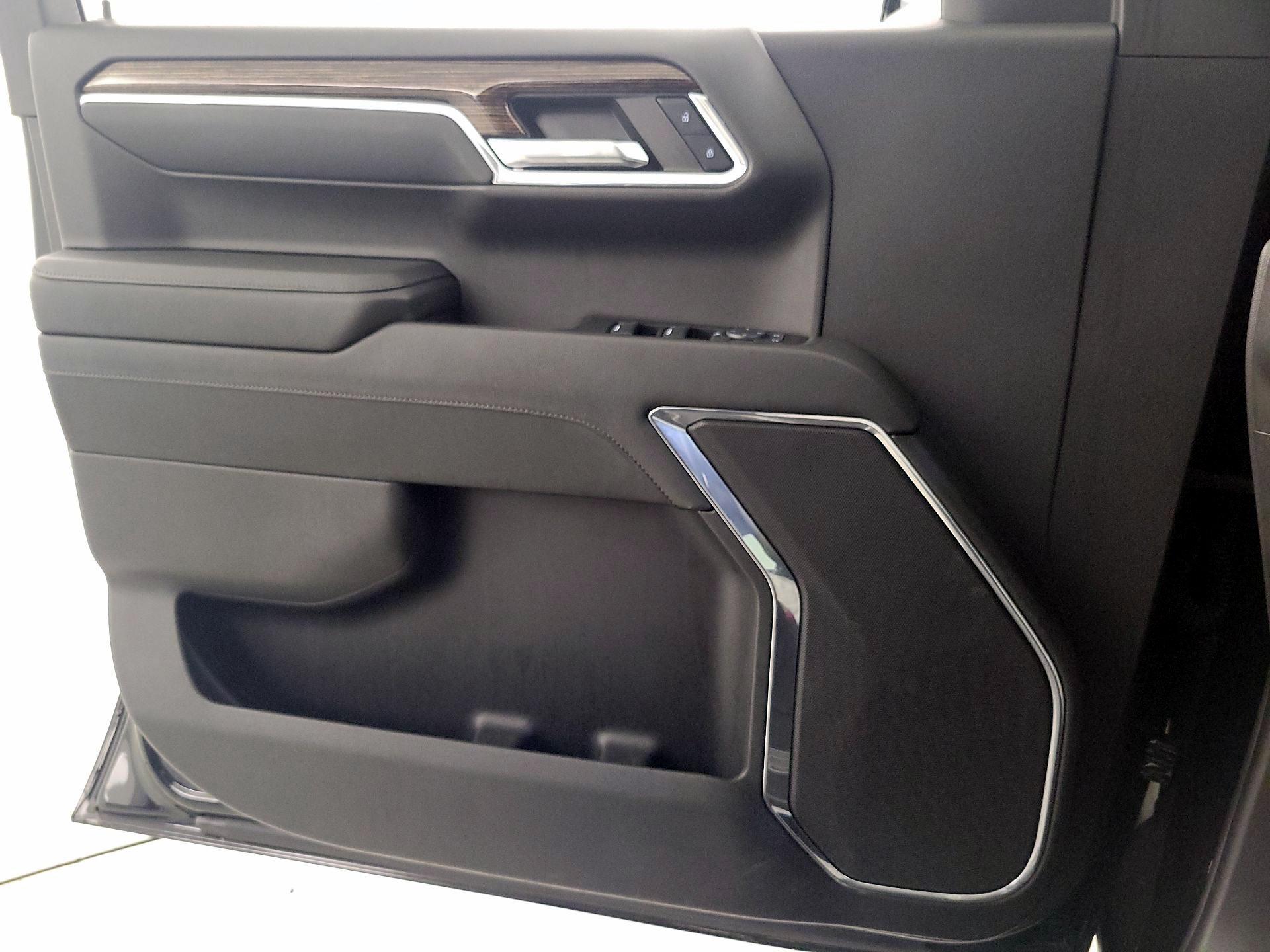 Thumbnail: 2024 GMC Sierra 1500 - 12