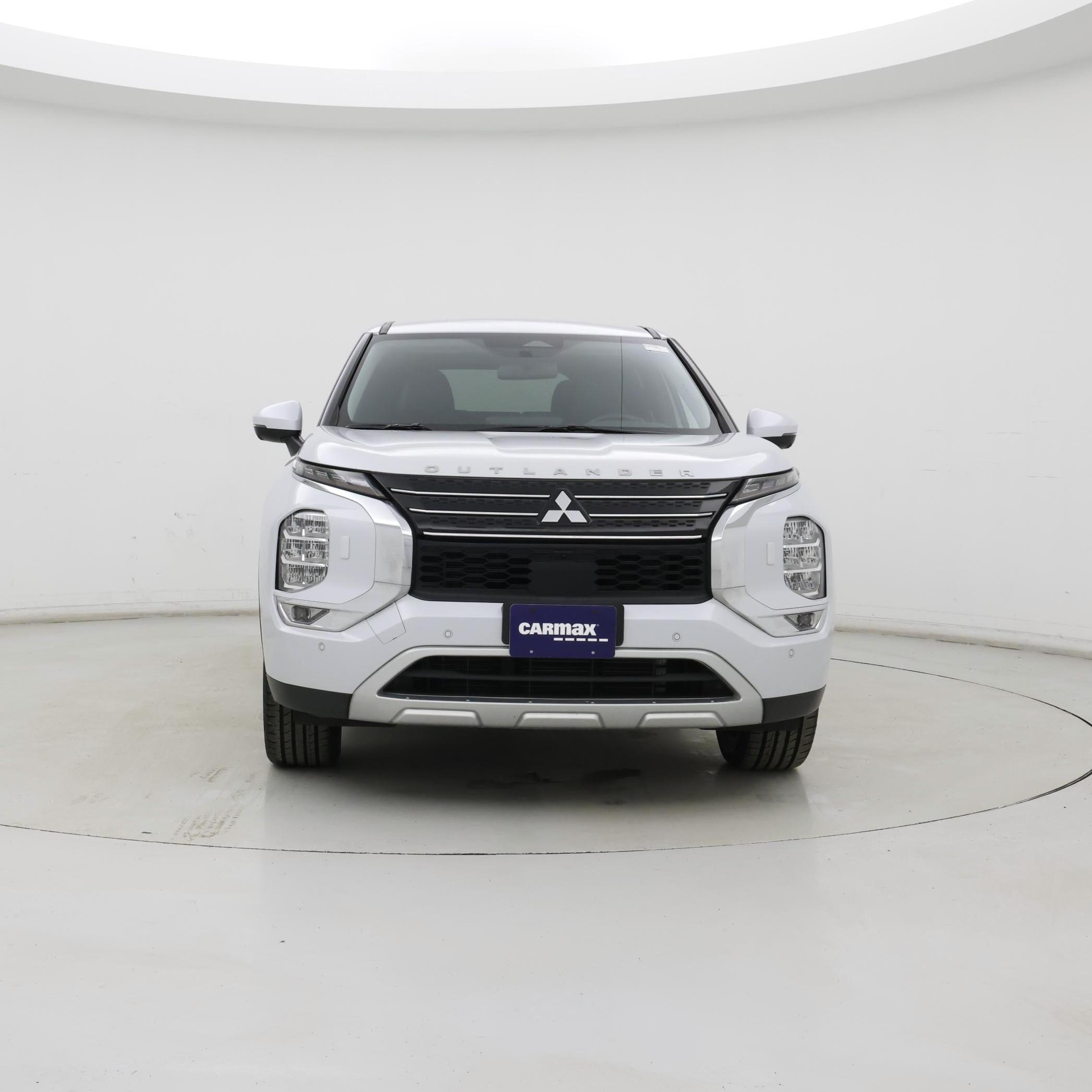 Thumbnail: 2024 Mitsubishi Outlander - 5