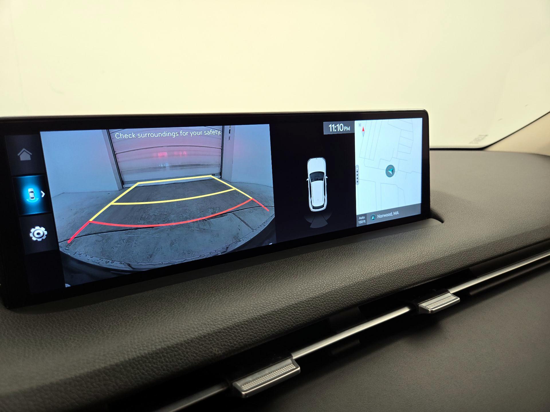 Thumbnail: 2025 Genesis GV70 - 15