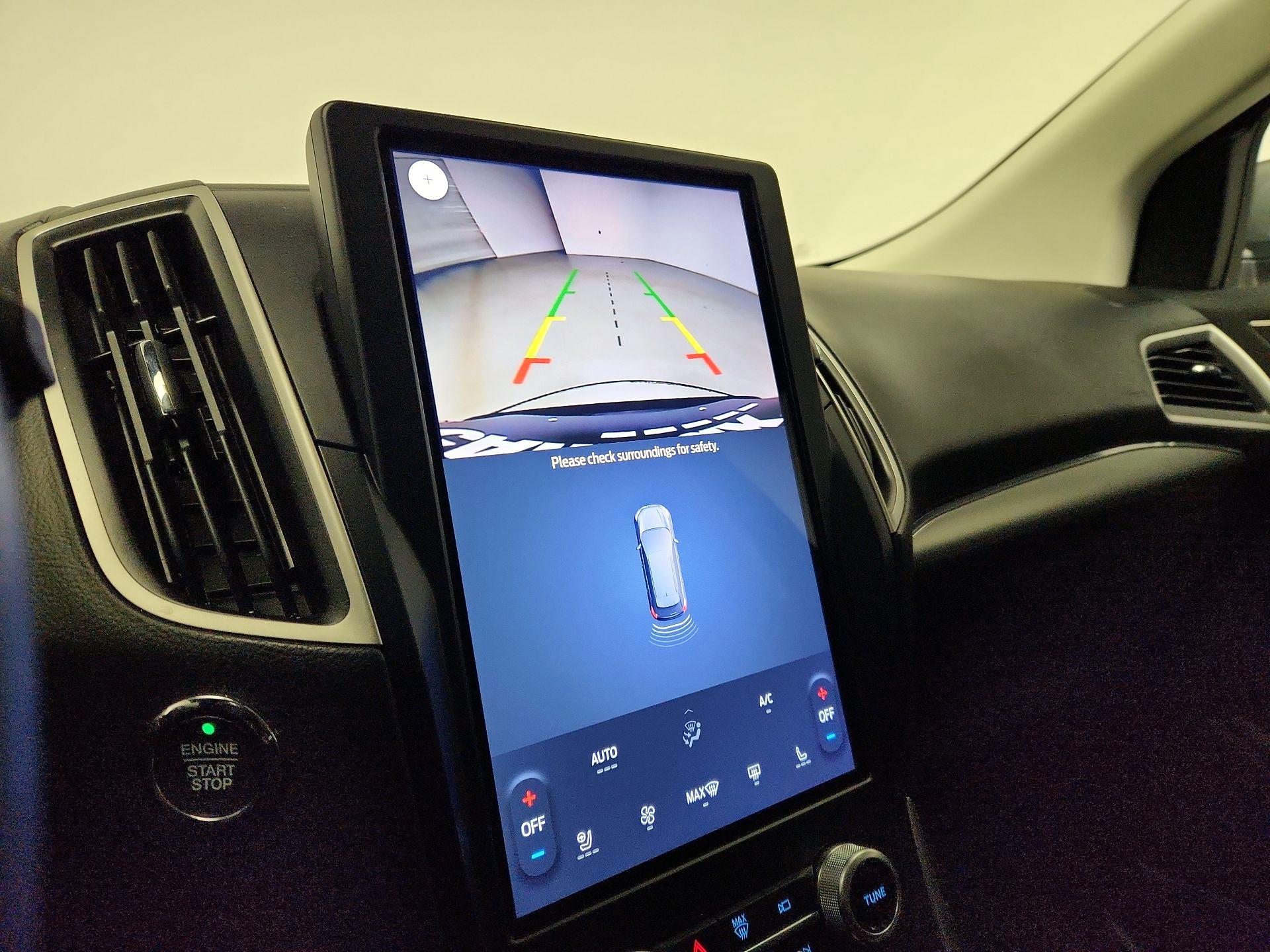 Thumbnail: 2022 Ford Edge - 14