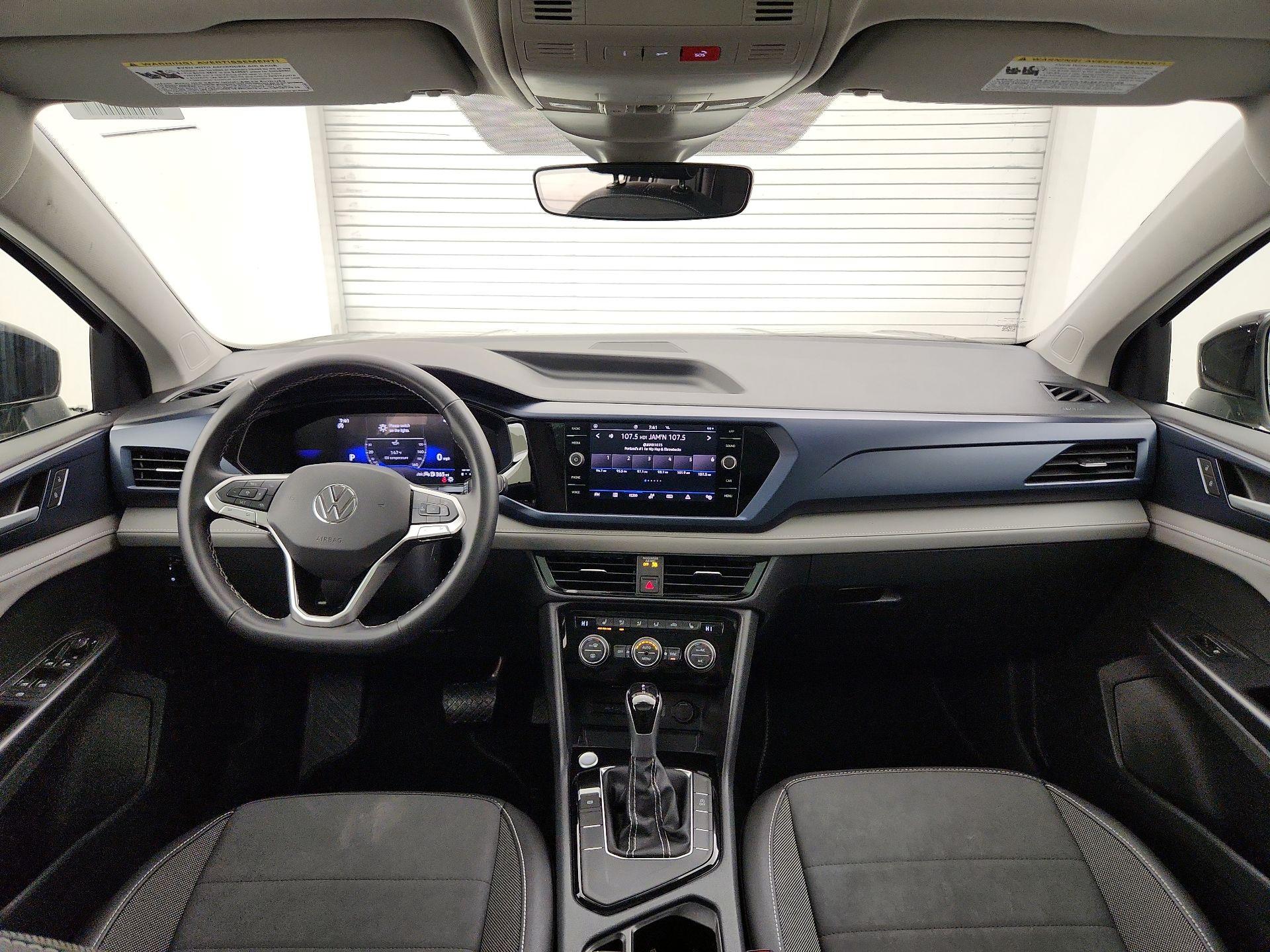 Thumbnail: 2024 Volkswagen Taos - 9