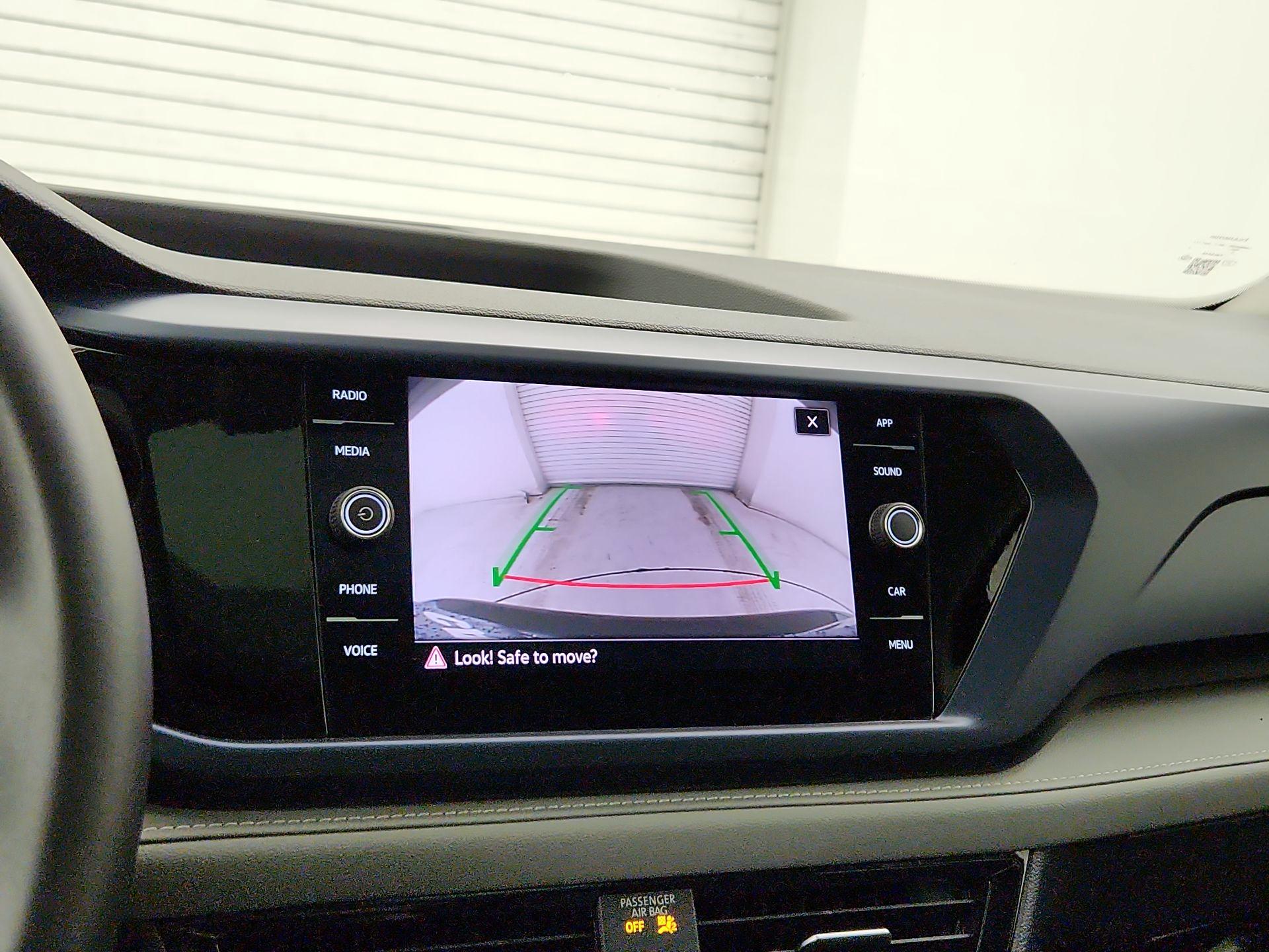 Thumbnail: 2024 Volkswagen Taos - 14