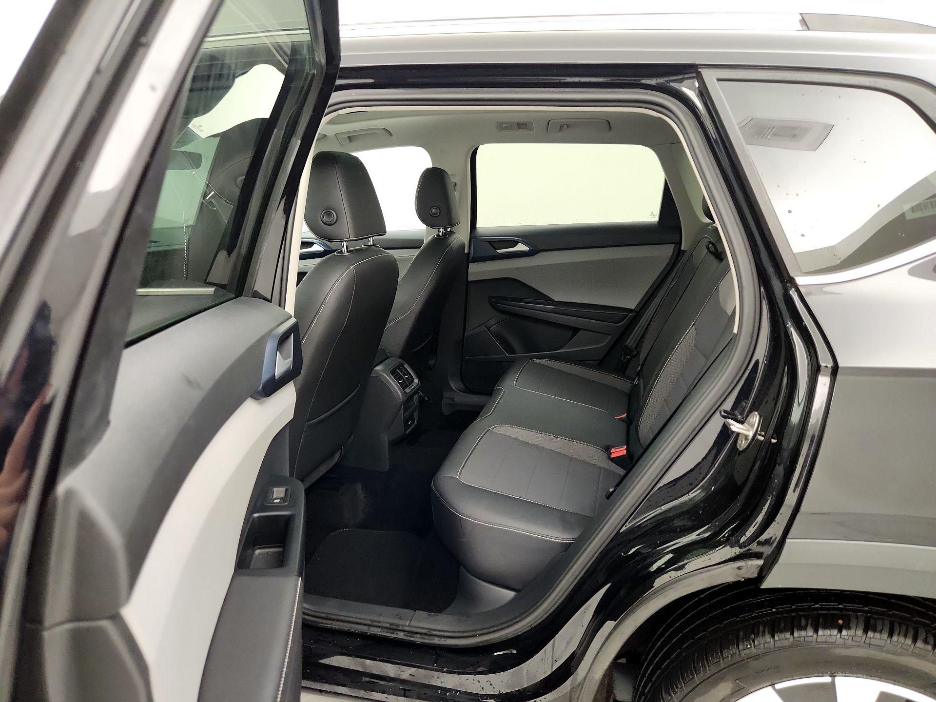 Thumbnail: 2024 Volkswagen Taos - 20