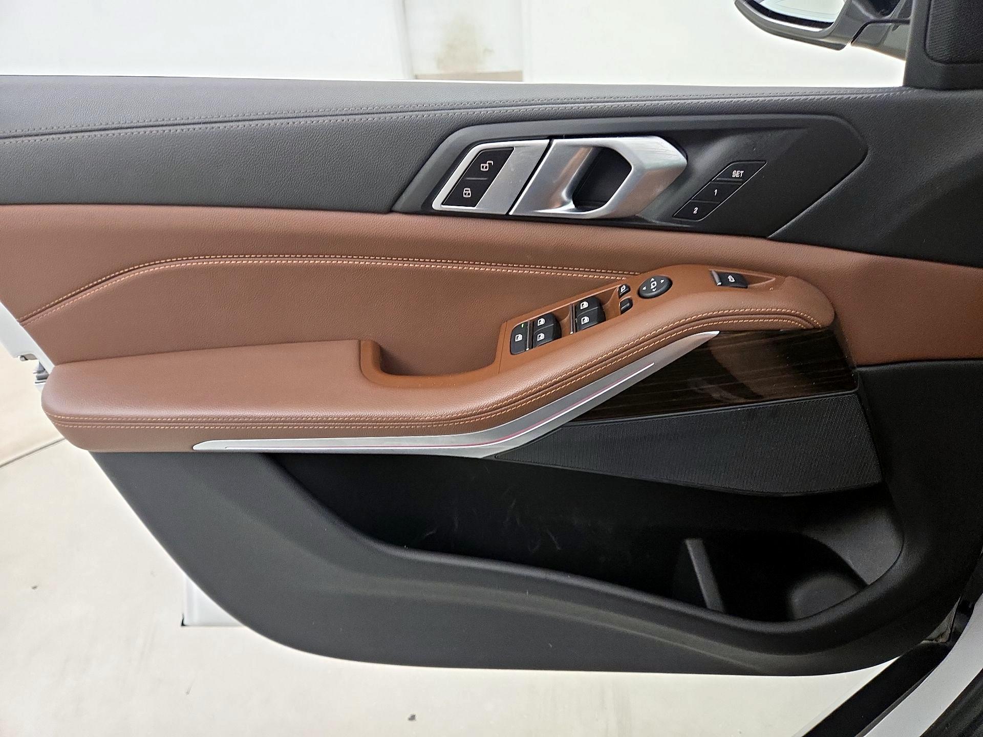 Thumbnail: 2020 BMW X5 - 12