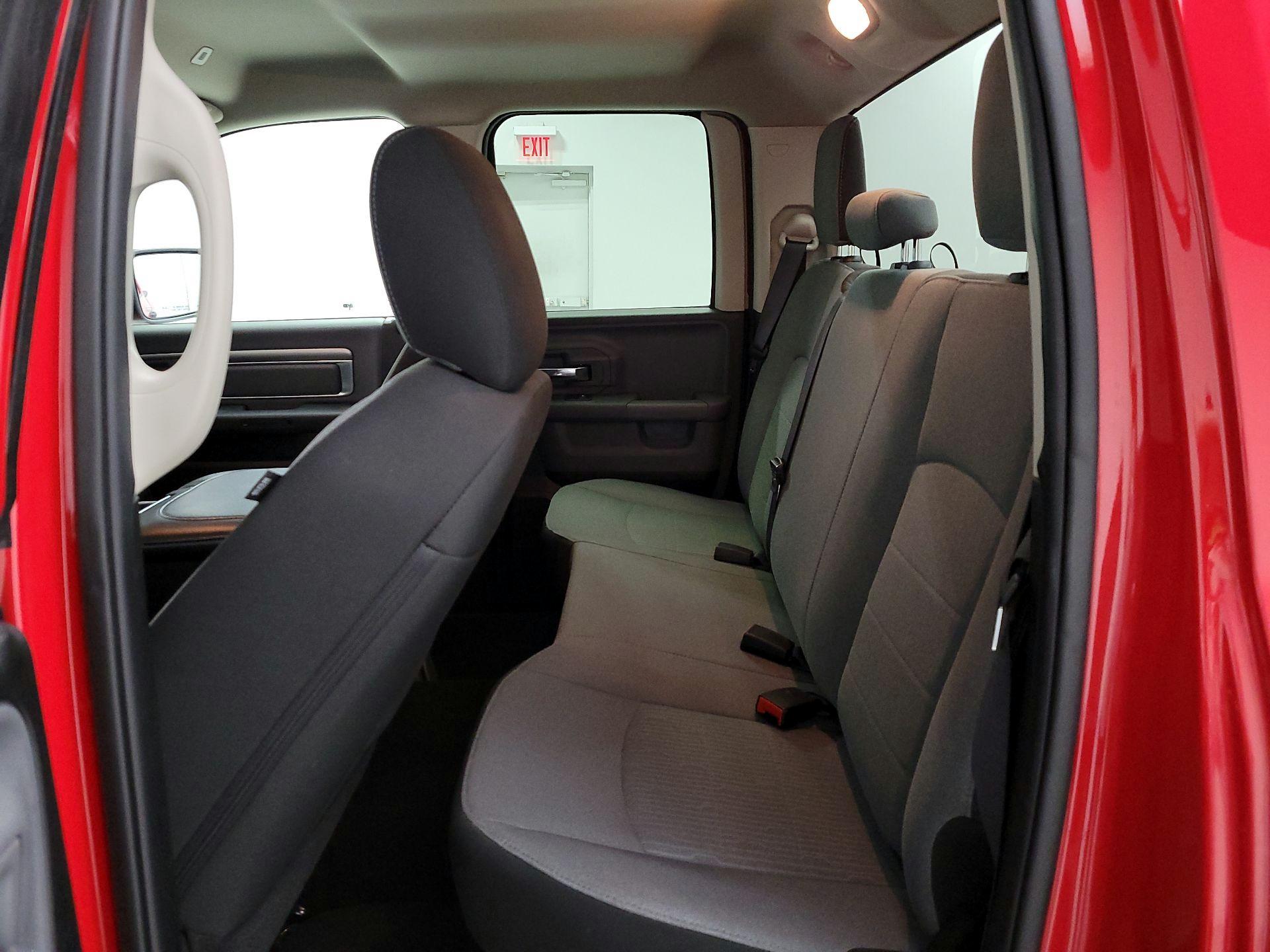 Thumbnail: 2024 RAM 1500 Classic - 19