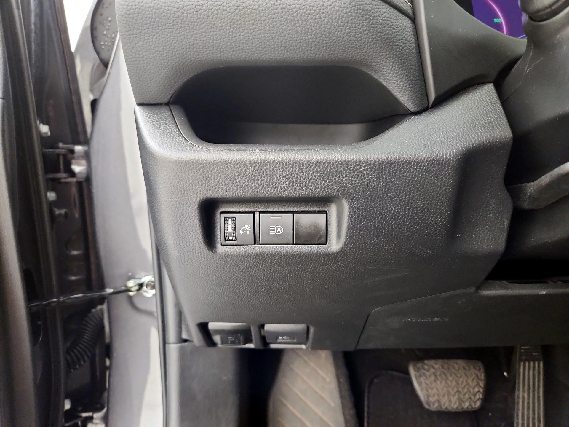 Thumbnail: 2024 Toyota RAV4 - 13