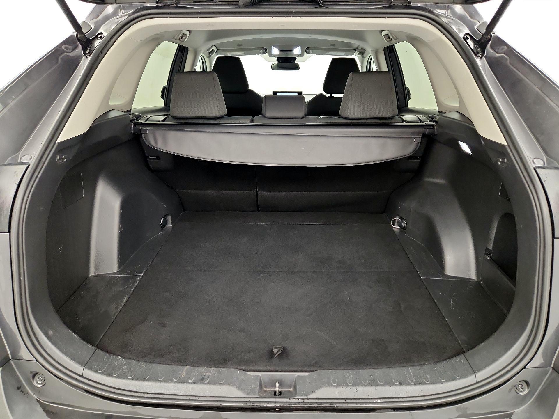 Thumbnail: 2024 Toyota RAV4 - 20