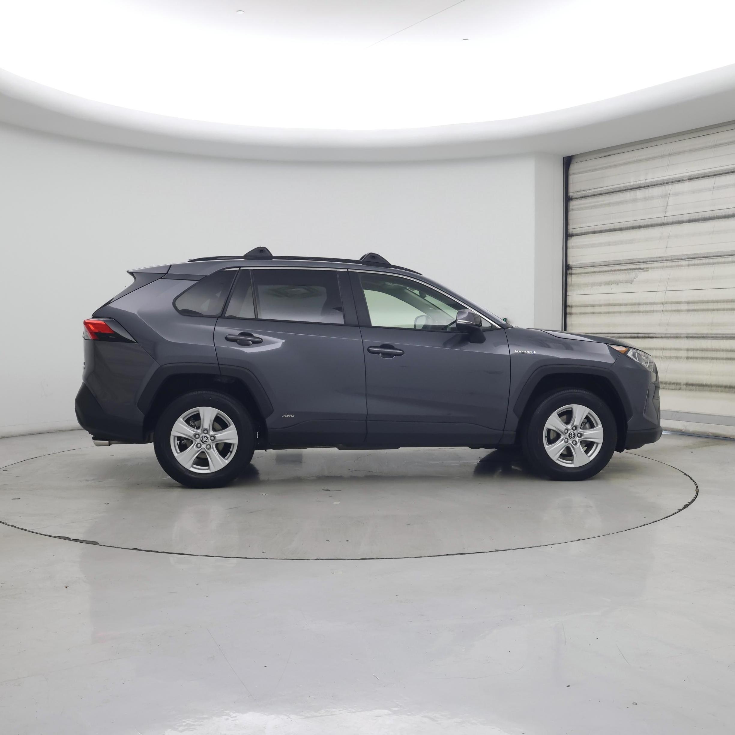 Thumbnail: 2020 Toyota RAV4 - 7