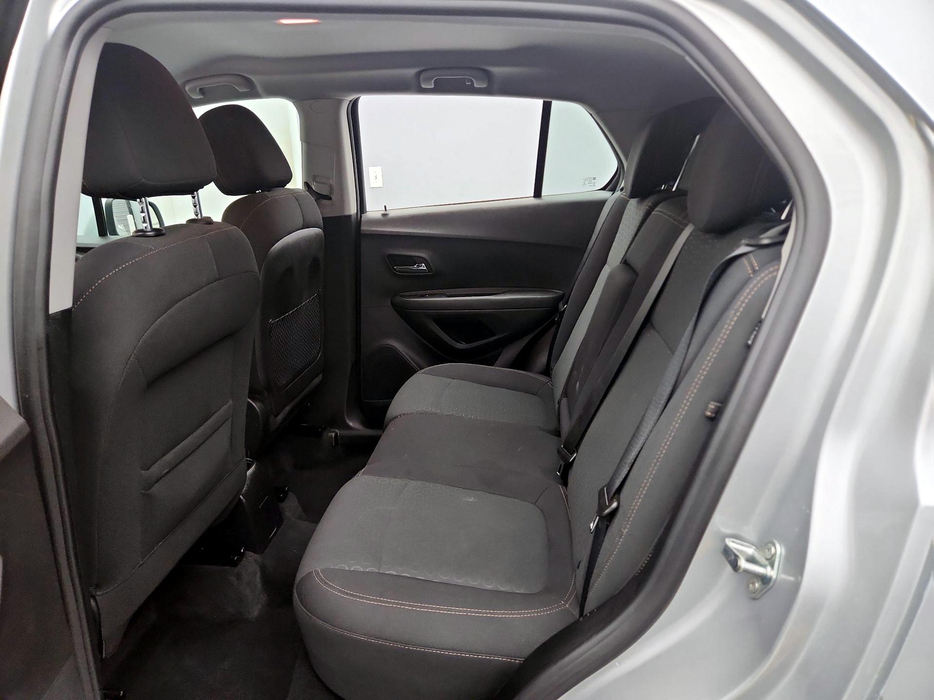 Thumbnail: 2020 Chevrolet Trax - 19