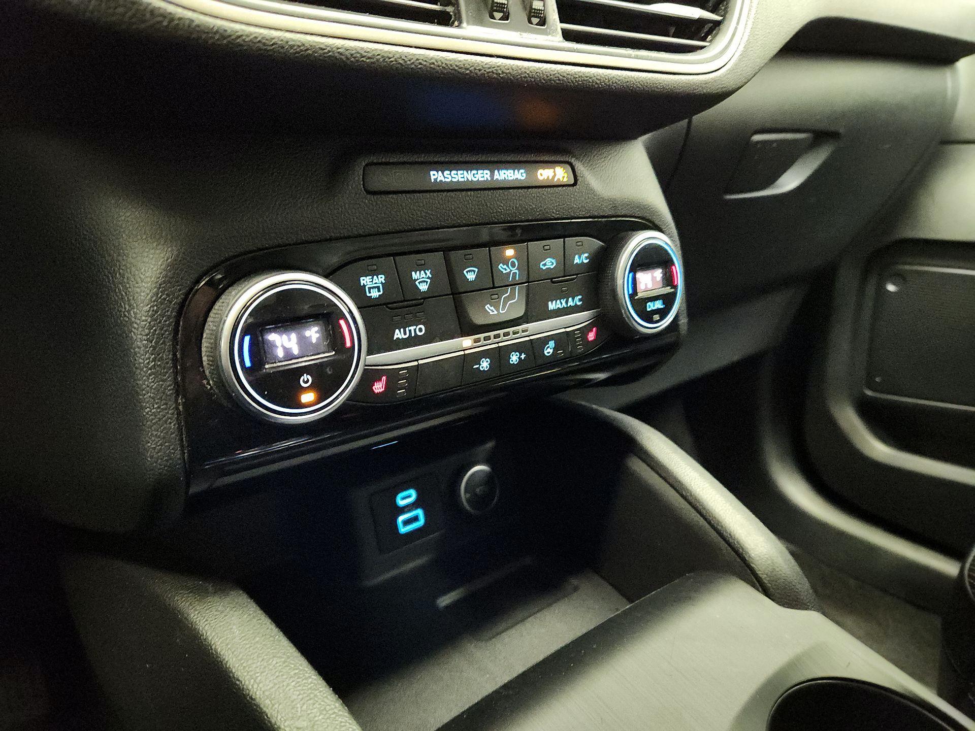 Thumbnail: 2021 Ford Escape - 16