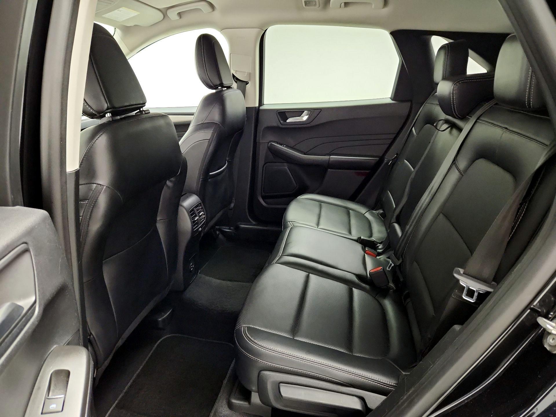 Thumbnail: 2021 Ford Escape - 19