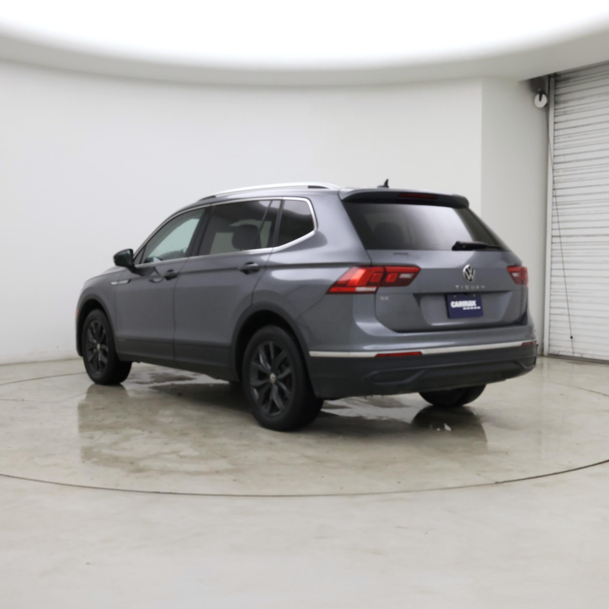 Thumbnail: 2024 Volkswagen Tiguan - 2