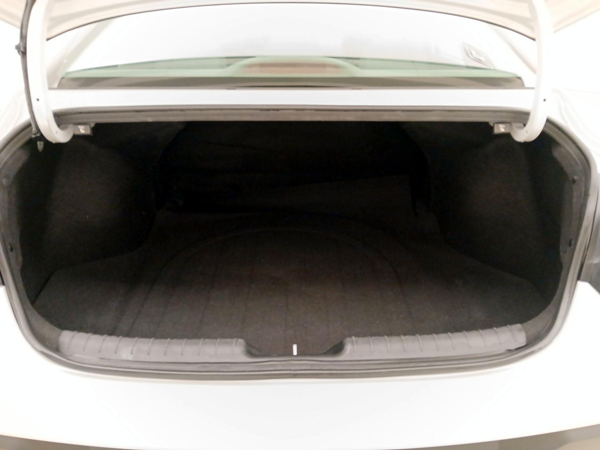 Thumbnail: 2024 Hyundai Elantra - 19