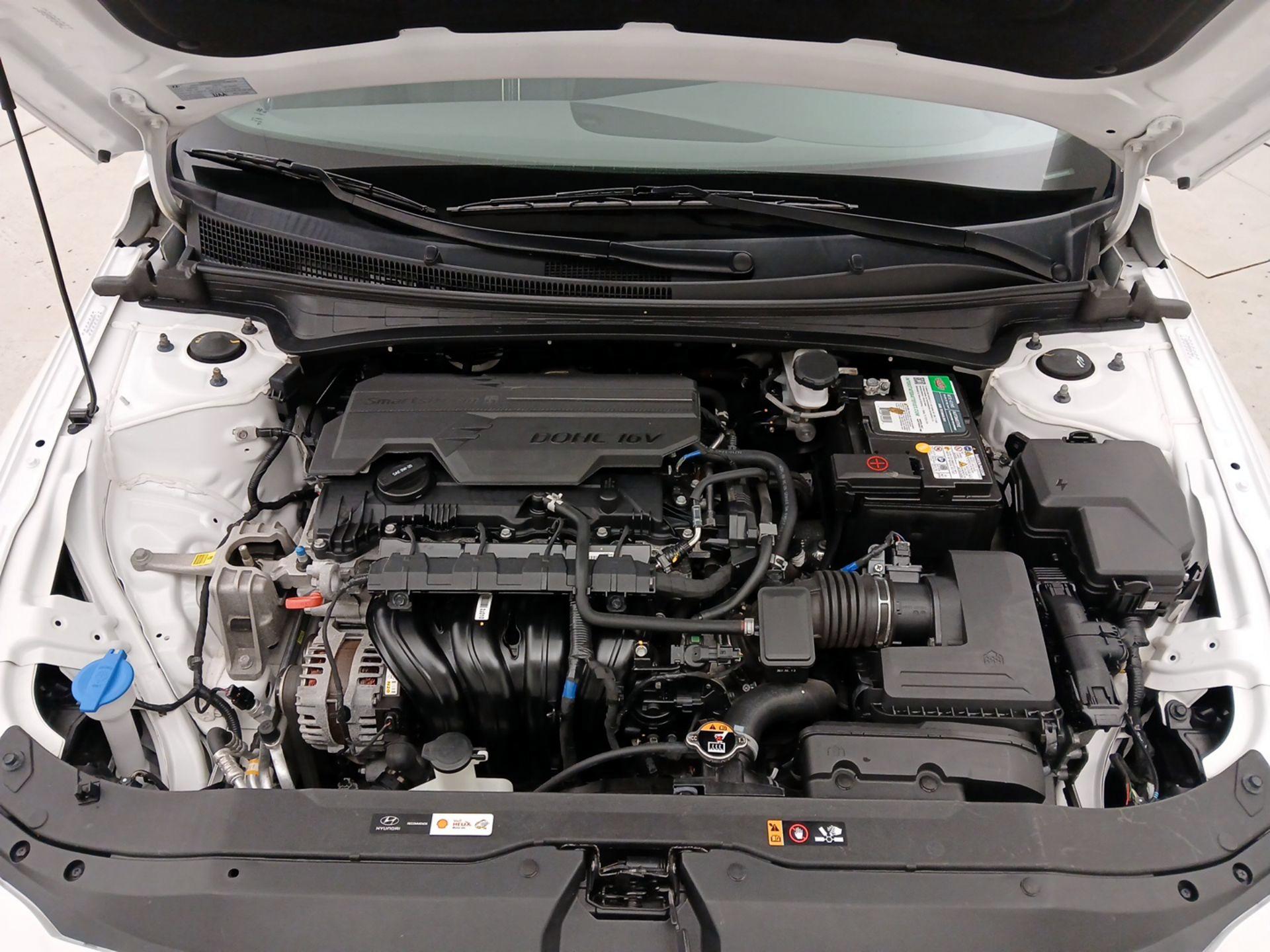 Thumbnail: 2024 Hyundai Elantra - 20