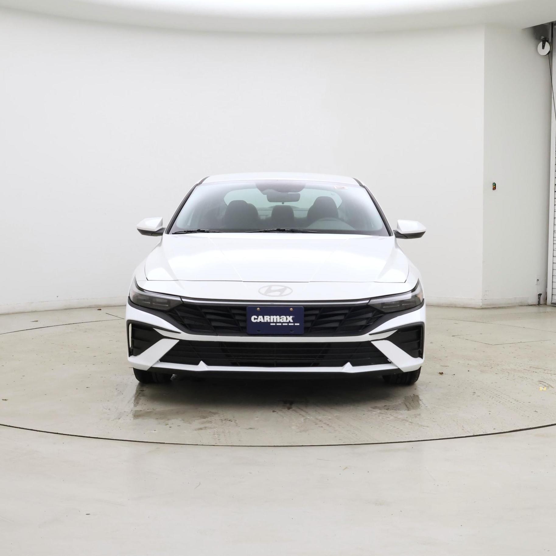 Thumbnail: 2024 Hyundai Elantra - 5