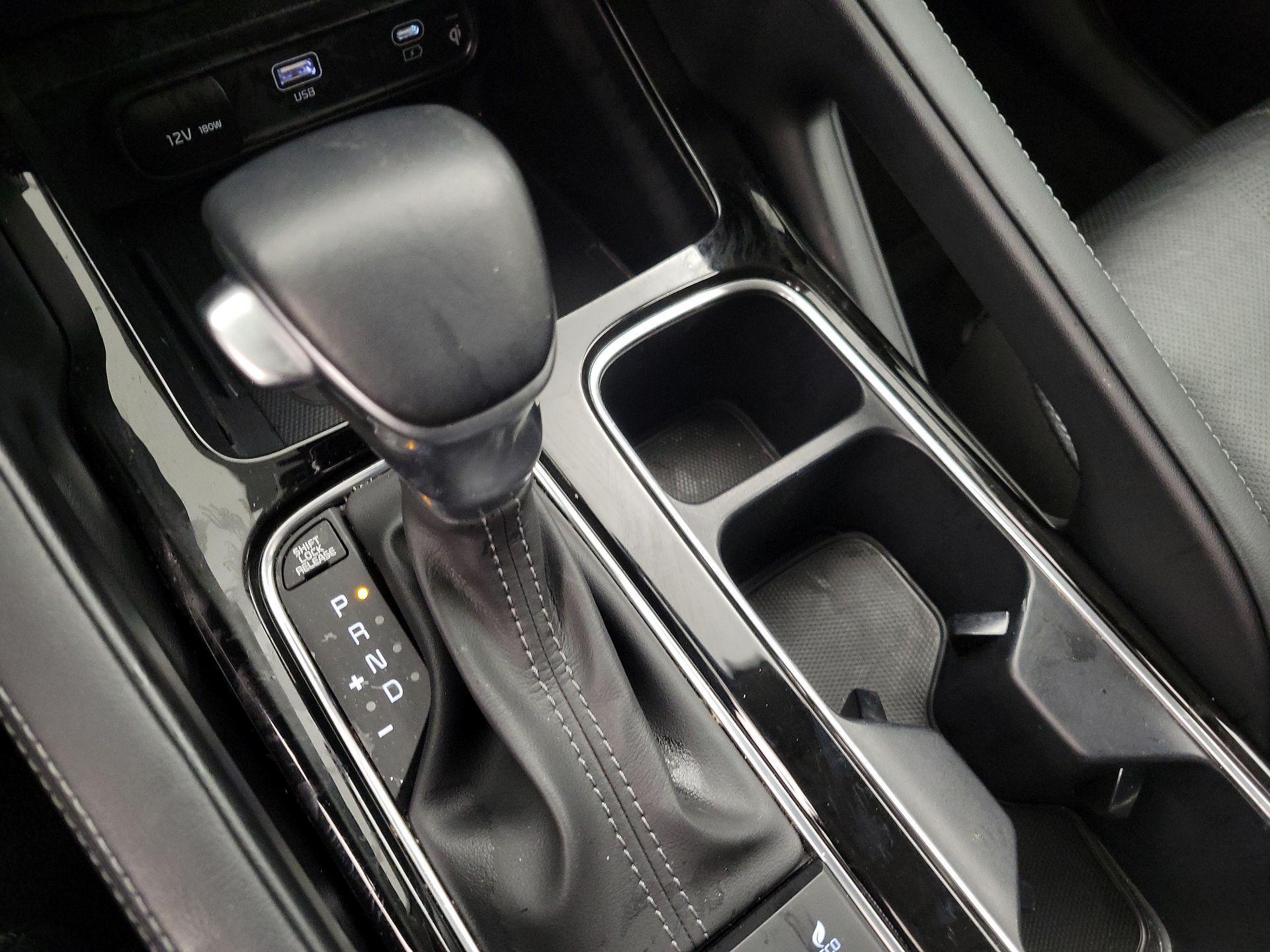 Thumbnail: 2023 Kia Telluride - 17