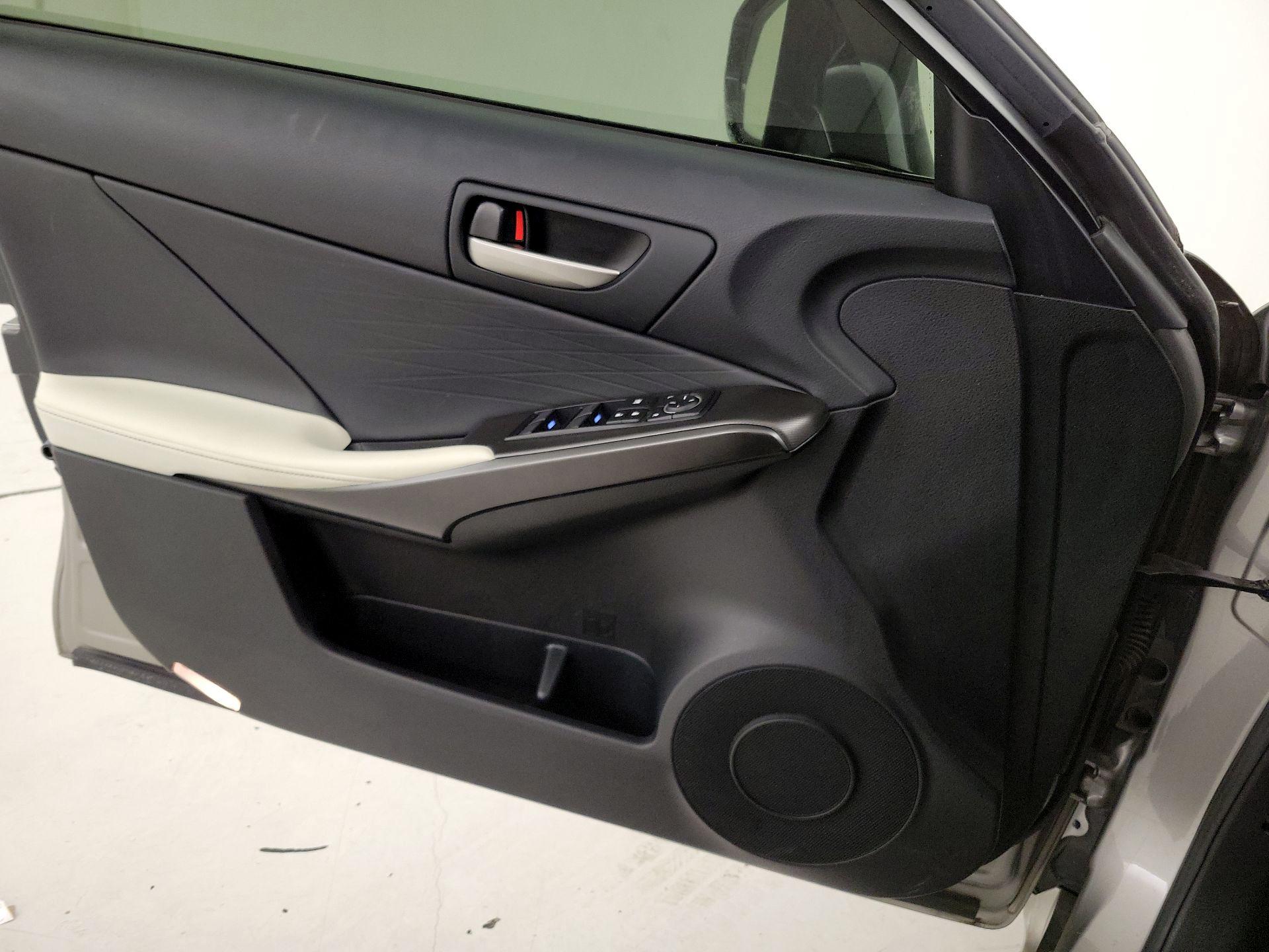 Thumbnail: 2021 Lexus IS - 12