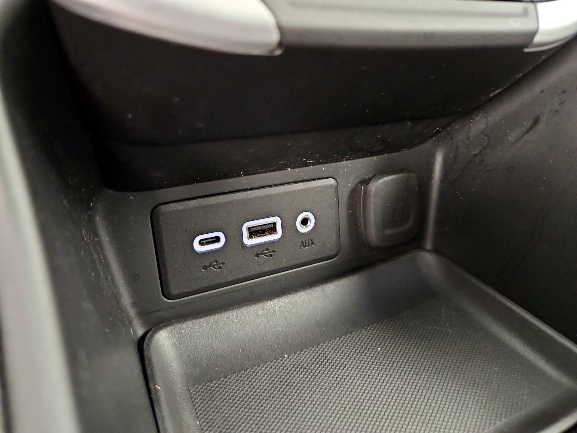 Thumbnail: 2022 GMC Terrain - 18