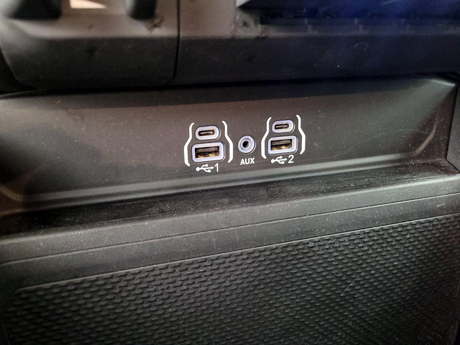 Thumbnail: 2025 RAM 1500 - 18