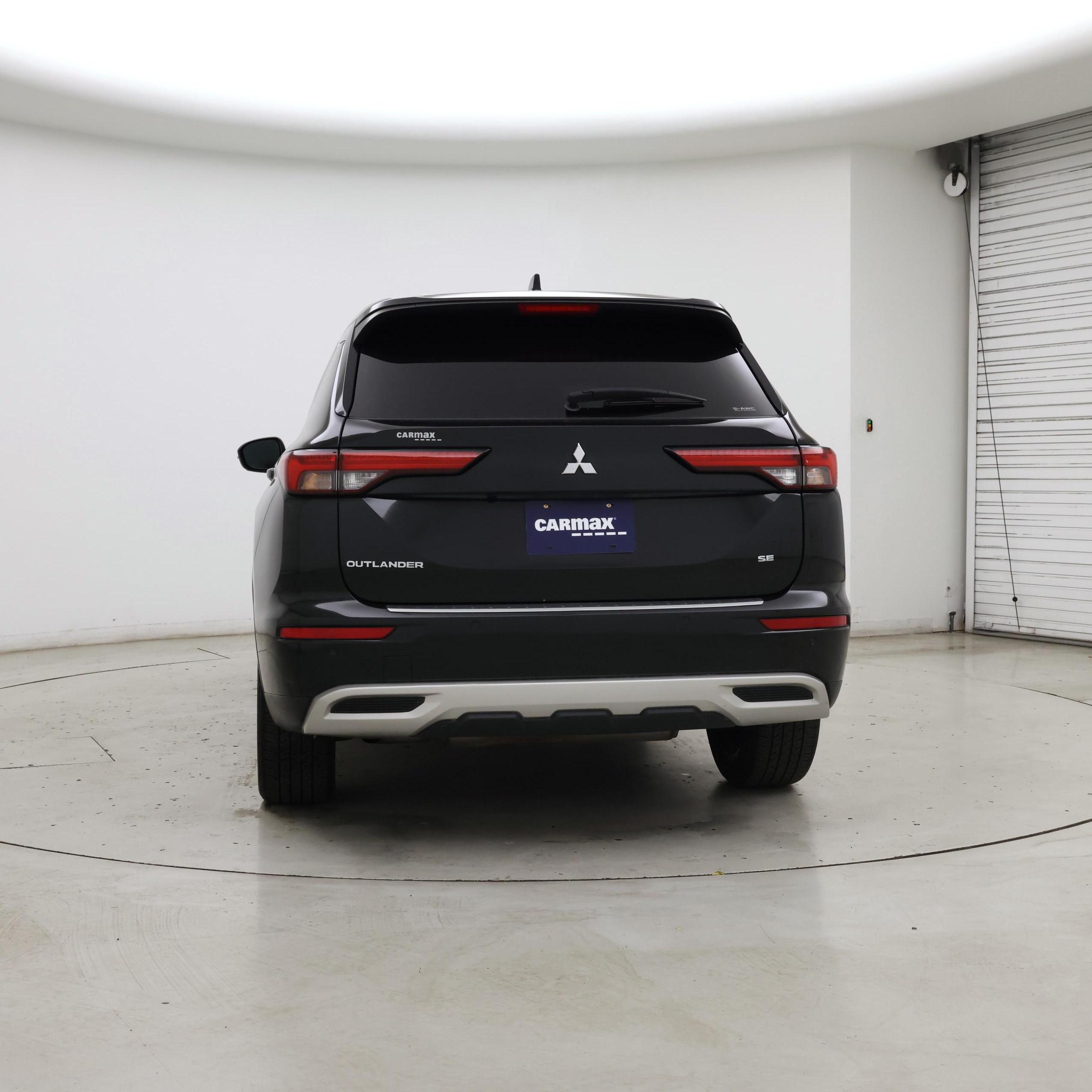 Thumbnail: 2022 Mitsubishi Outlander - 6