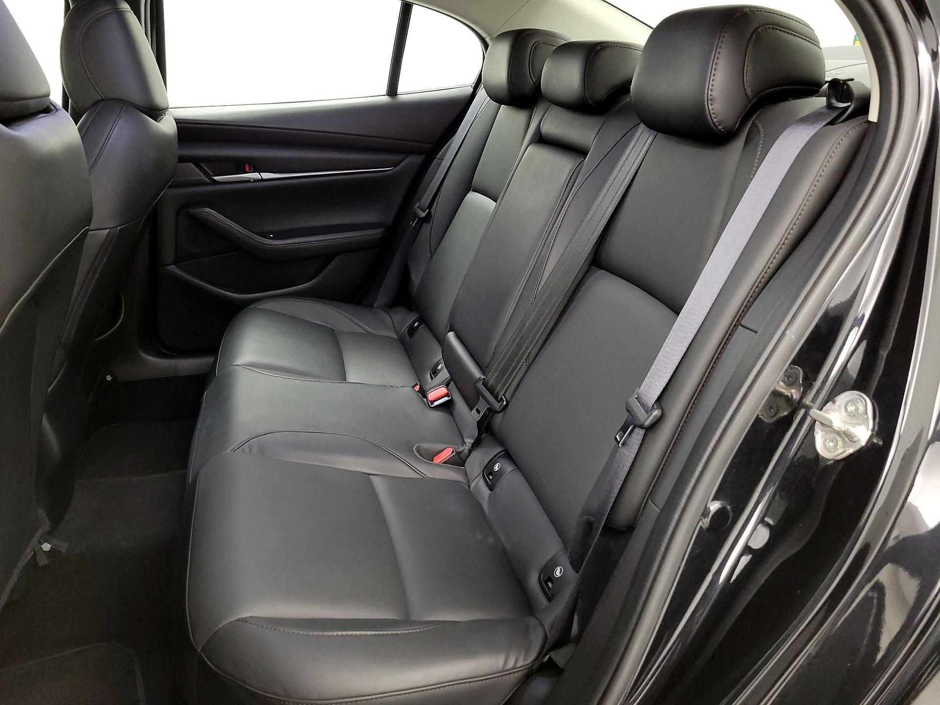 Thumbnail: 2023 Mazda Mazda3 - 17