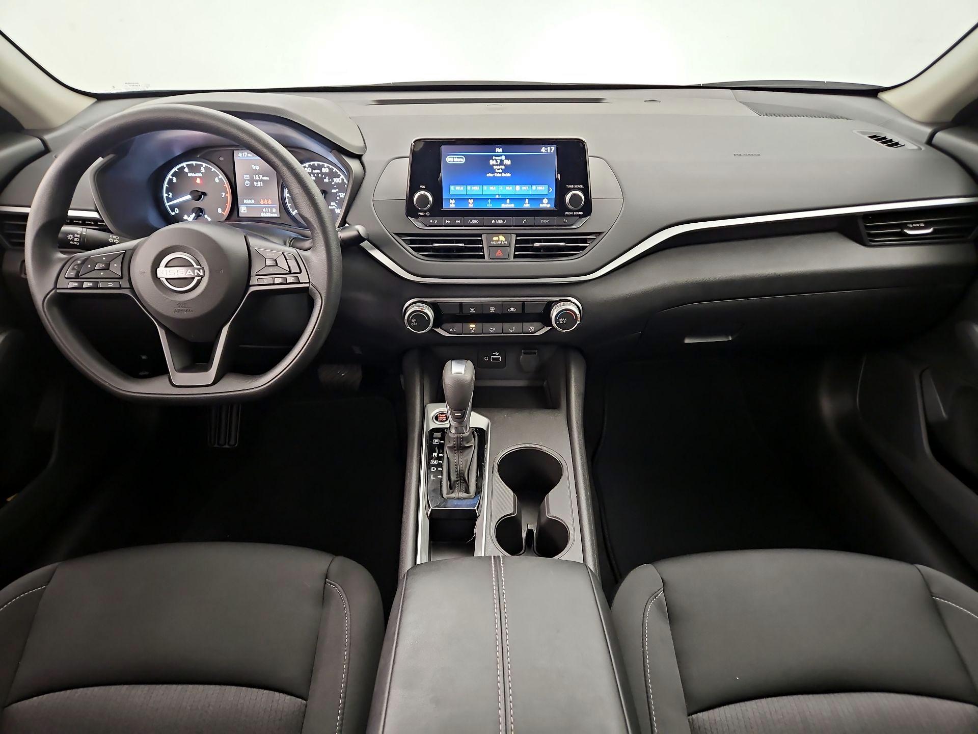 Thumbnail: 2024 Nissan Altima - 9