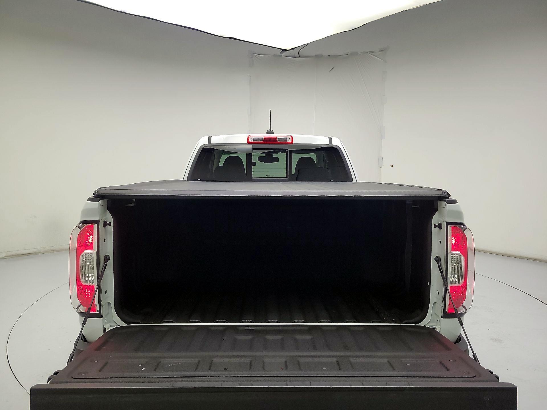 Thumbnail: 2022 GMC Canyon - 19