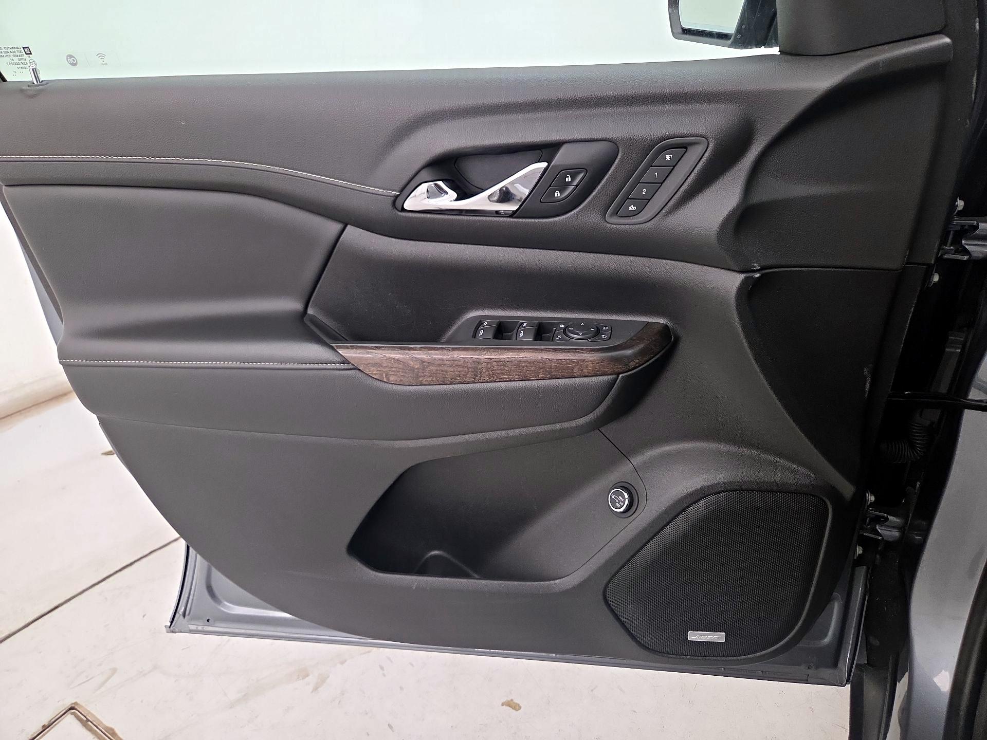 Thumbnail: 2022 GMC Acadia - 10