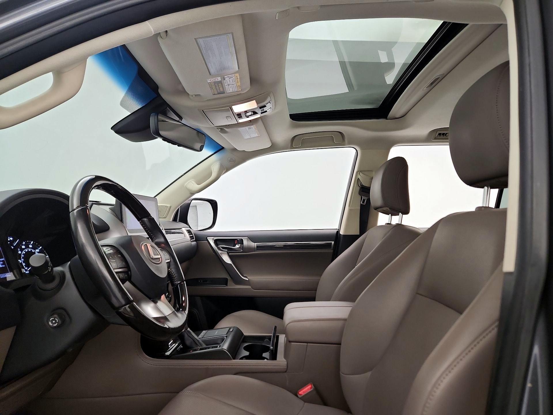 Thumbnail: 2022 Lexus GX - 19